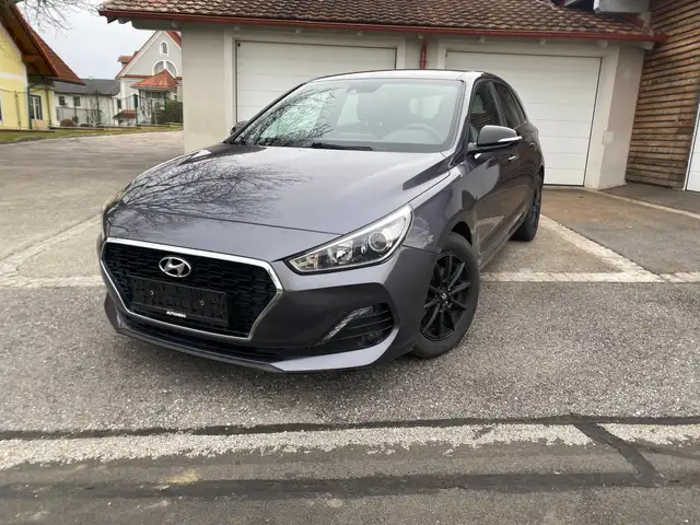 Hyundai i30 i30 1,0 T-GDi GO! GO!