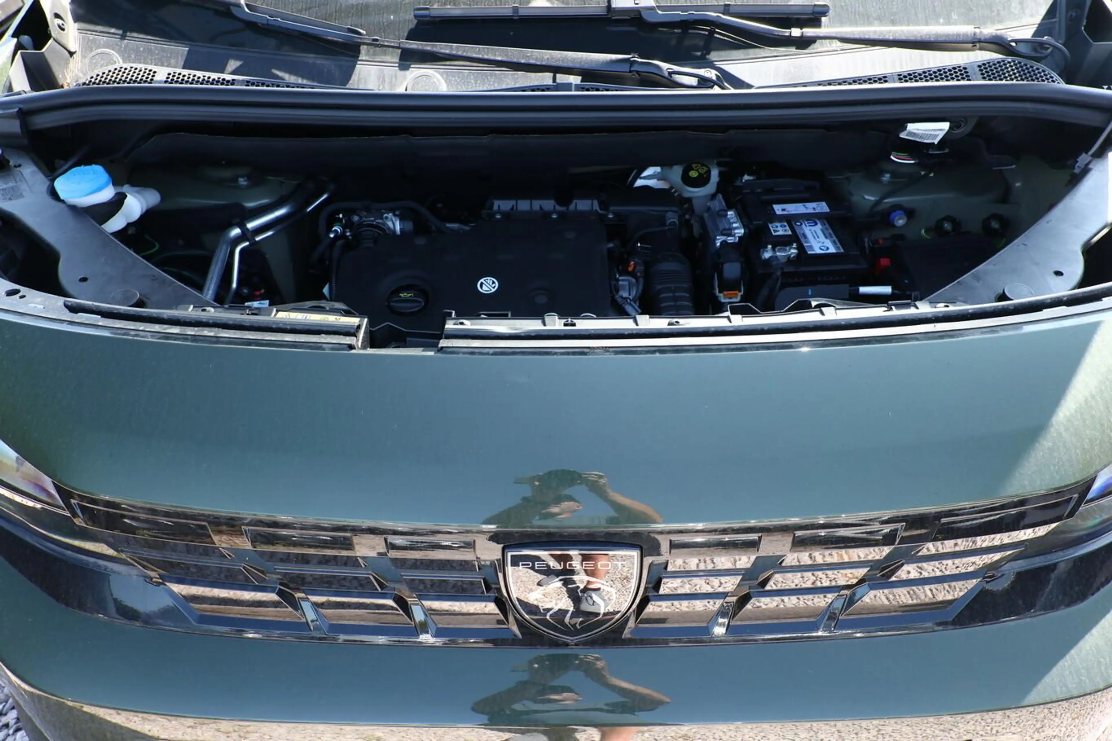 Peugeot Rifter GT M1 Pano SHZ ACC Nav Keyl Kam PDC TotW 96 kW ... — photo 12