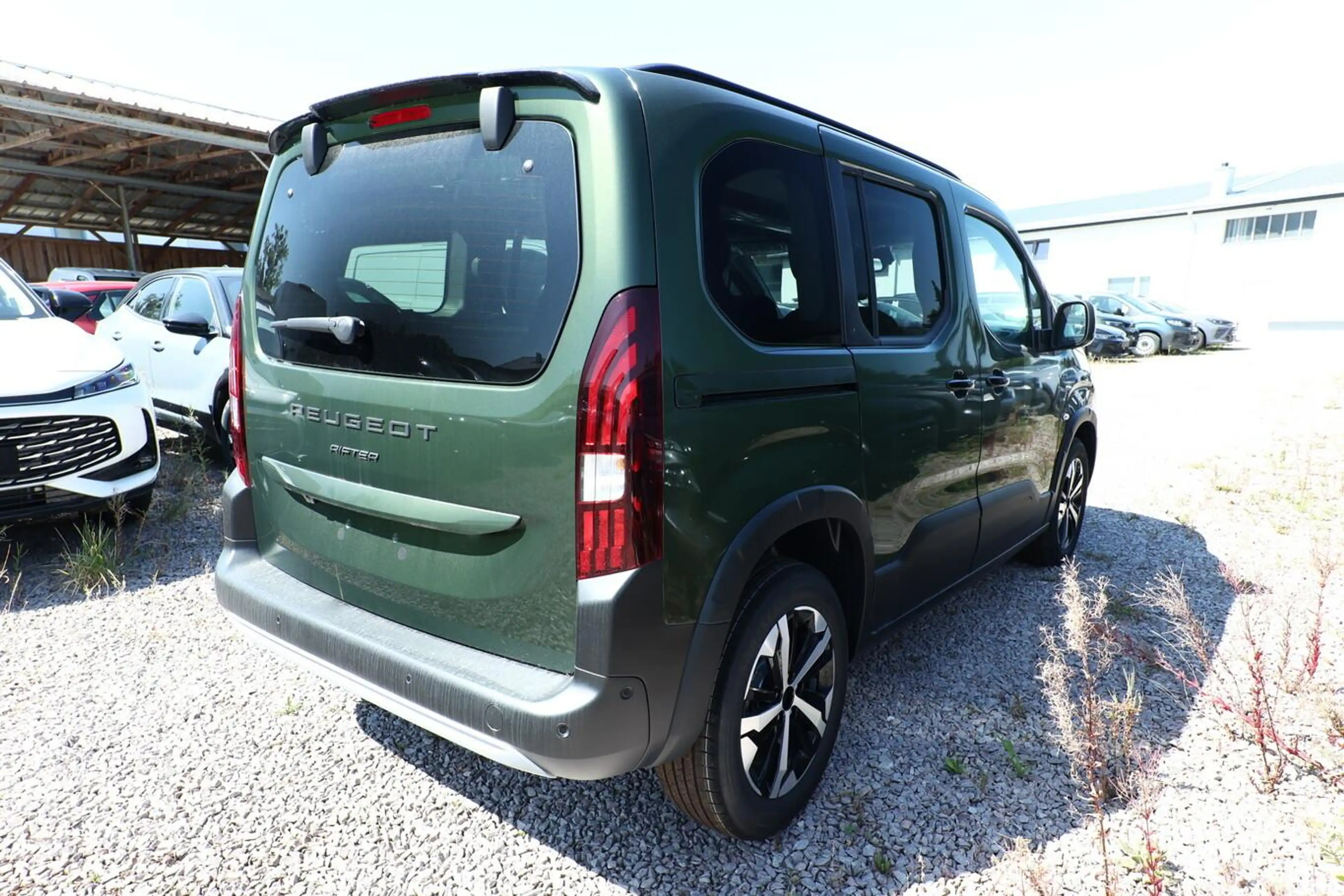 Peugeot Rifter GT M1 Pano SHZ ACC Nav Keyl Kam PDC TotW 96 kW ... — photo 3