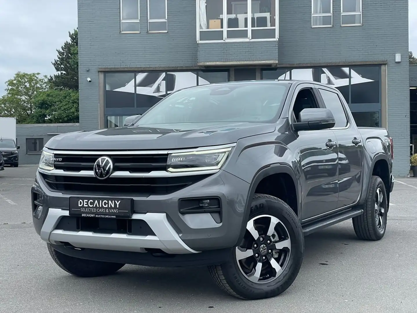 Volkswagen Amarok 3.0TDI V6 241PK 4MOTION*Carplay*Navi*Camera* Grijs - 1