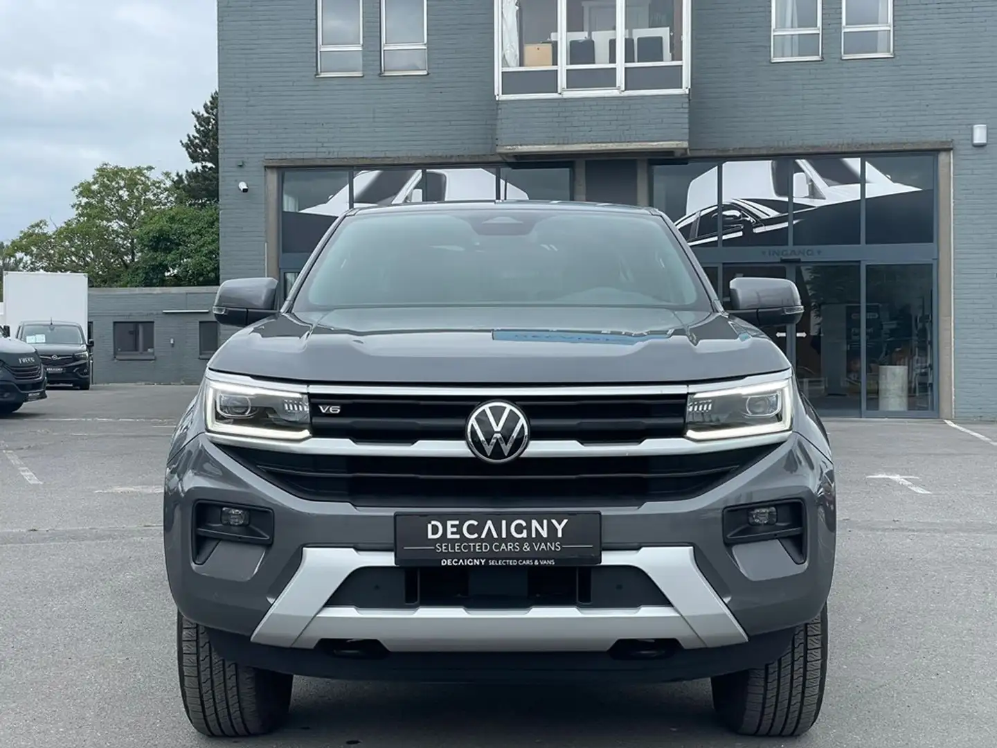 Volkswagen Amarok 3.0TDI V6 241PK 4MOTION*Carplay*Navi*Camera* Grijs - 2