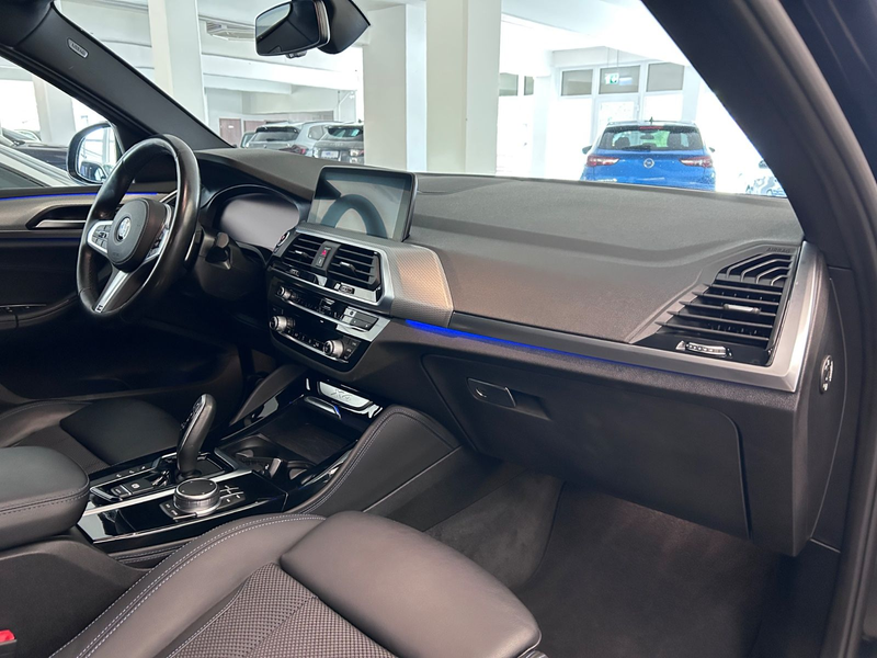 BMW X4 xDrive 30 d M Sport — photo 10