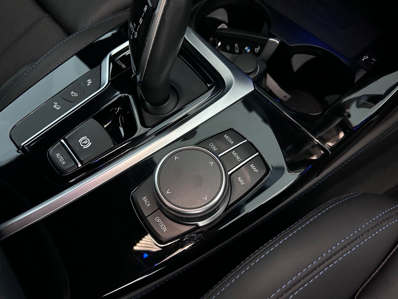 BMW X4 xDrive 30 d M Sport — photo 14