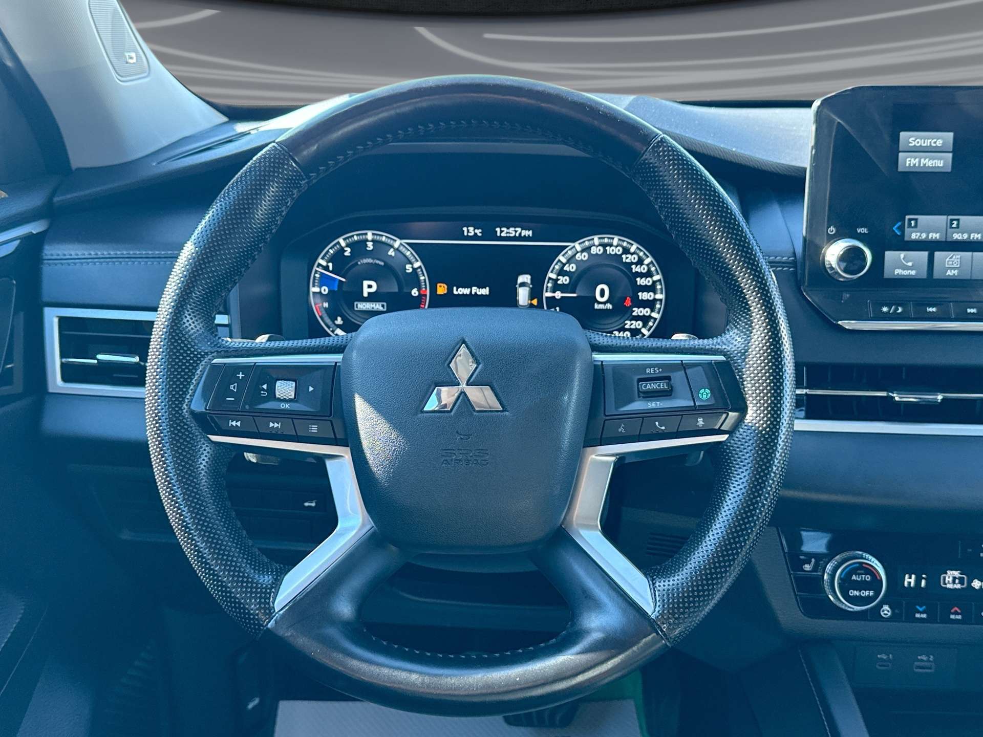 used 2024 Mitsubishi Outlander car, priced at $26,900