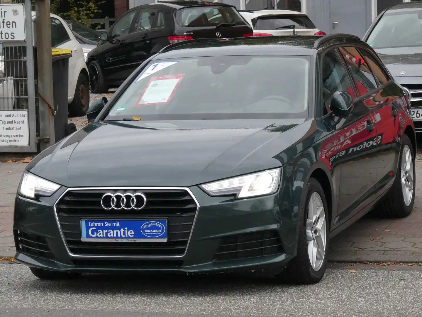Audi A4 Avant 2.0 TDI DPF Ambition 1.Hand EURO6 Vert - 2