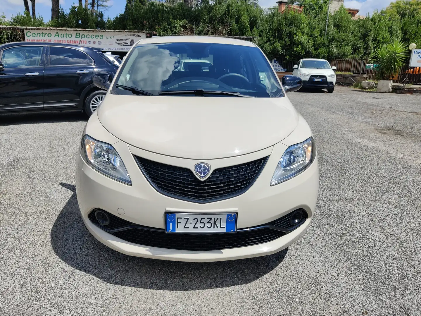 Lancia Ypsilon Ypsilon 1.2 Elefantino ecochic Gpl 69cv my18 Beige - 1