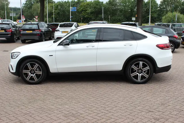 Mercedes-Benz GLC view 8