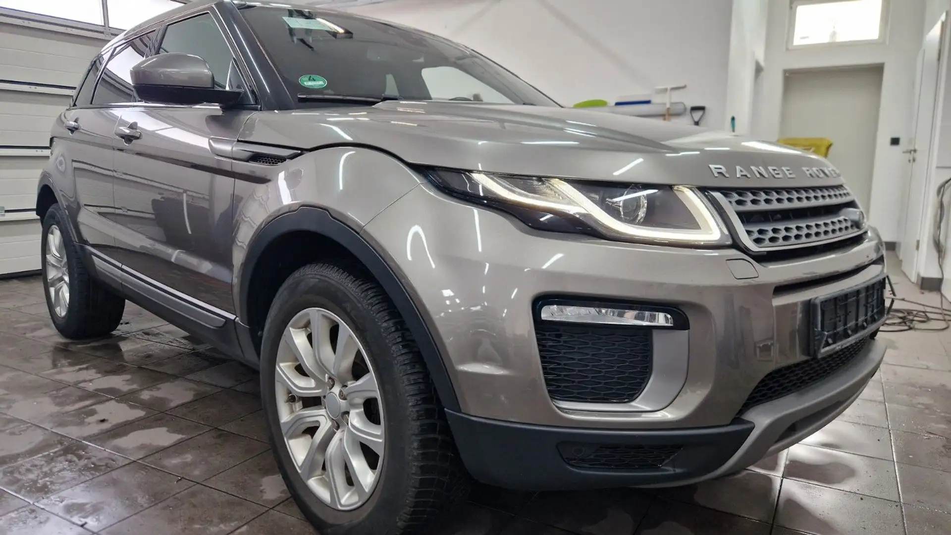 Land Rover Range Rover Evoque SE 4WD Xenon Navi Leder Silber - 1