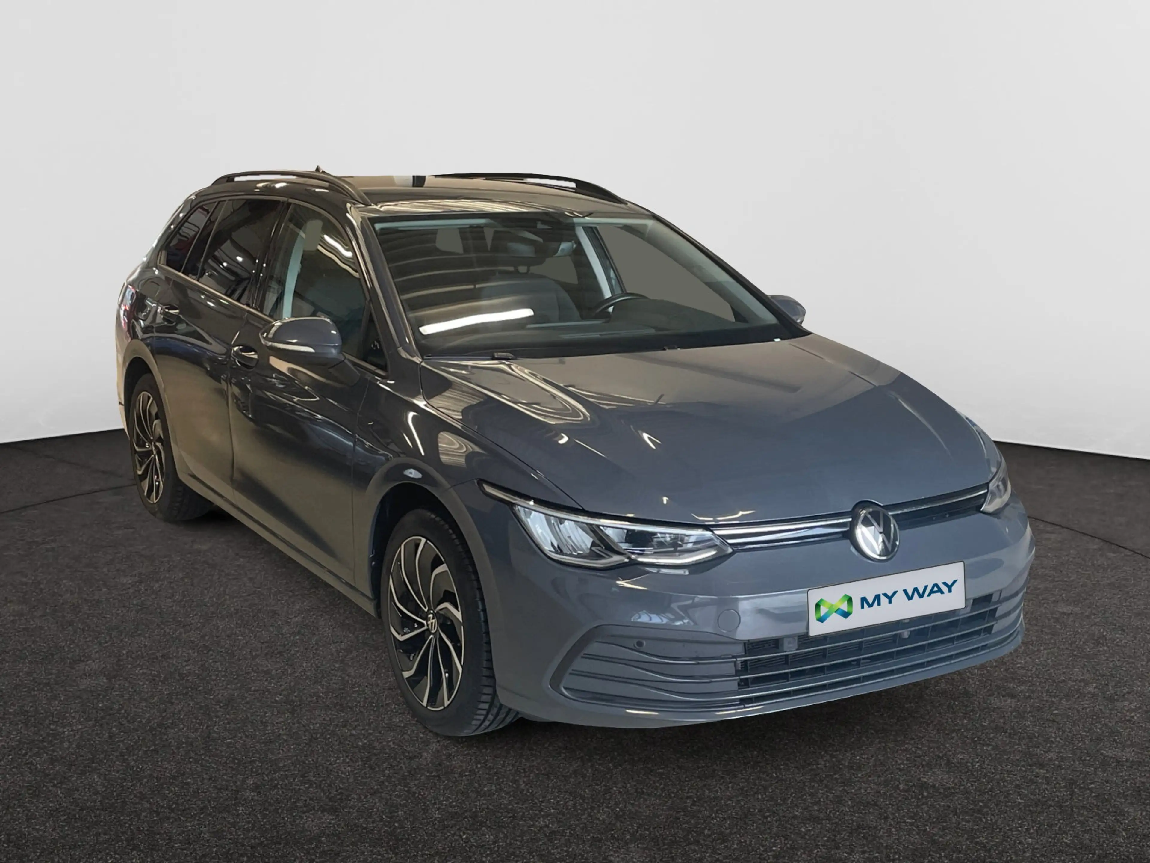 Volkswagen Golf Variant Life Business Premium 1.0 eTSI 110 ch DSG — photo 8