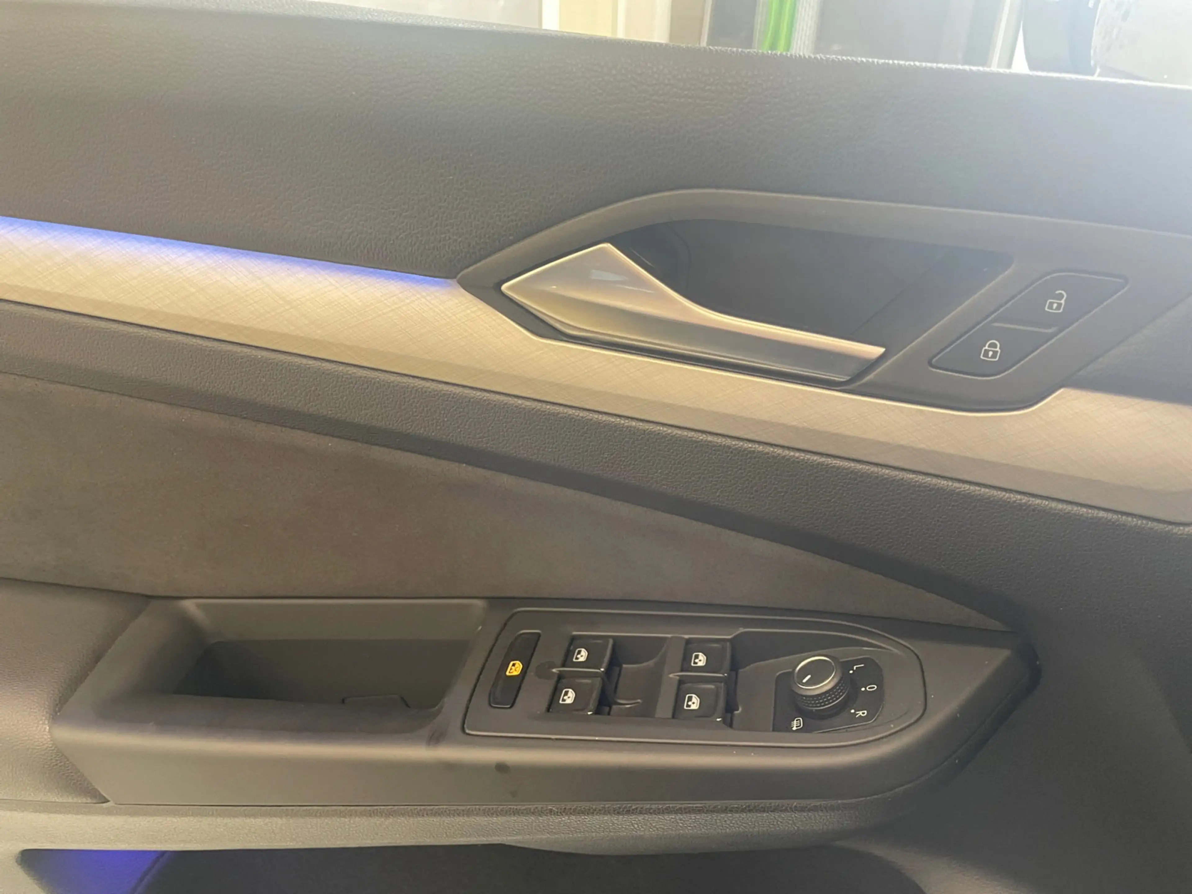 Volkswagen Golf Variant Life Business Premium 1.0 eTSI 110 ch DSG — photo 5
