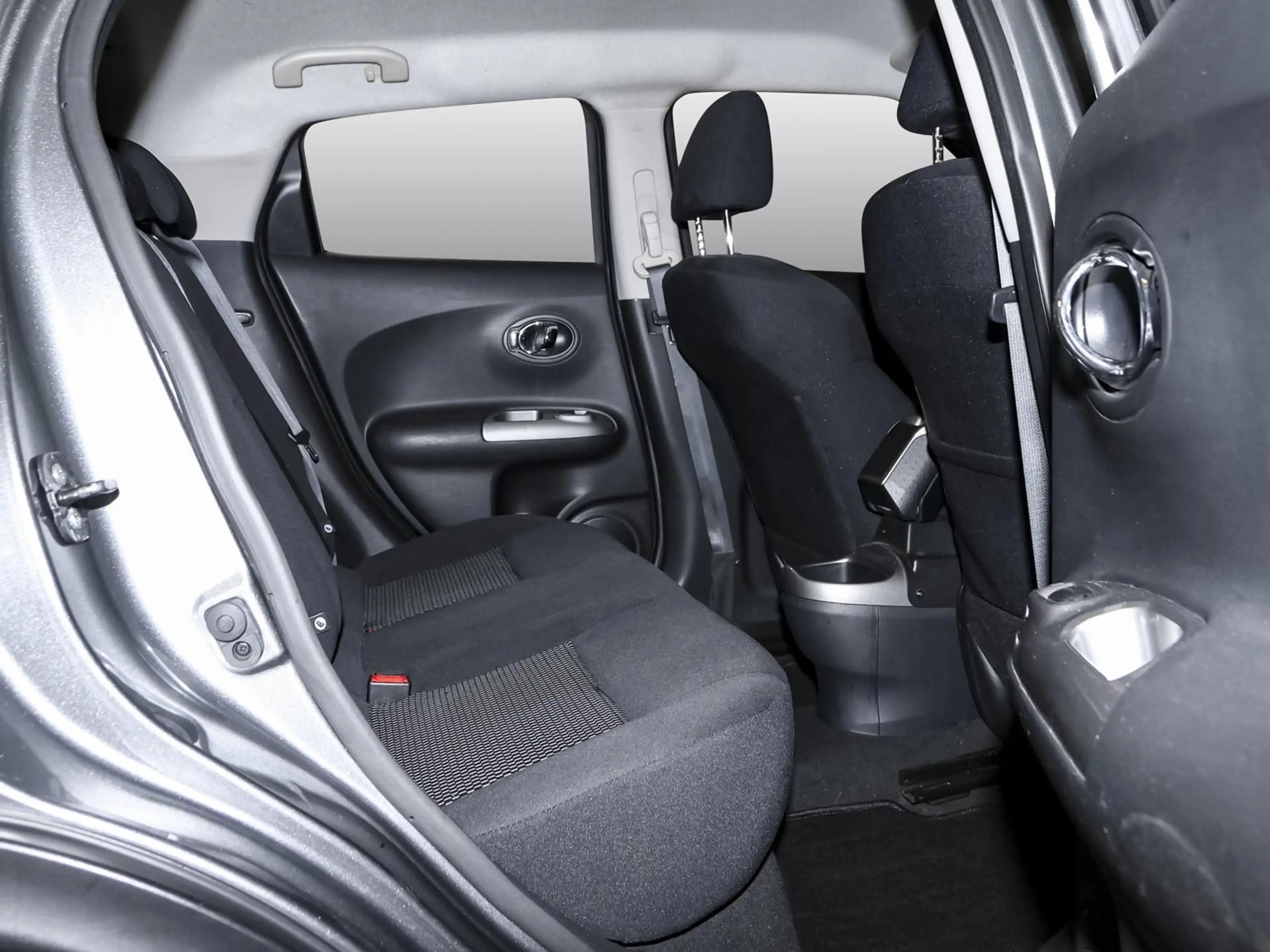 Nissan Juke 1.2 DIG-T Acenta NAVI RFK KLIMA AHK LM GJR — photo 4