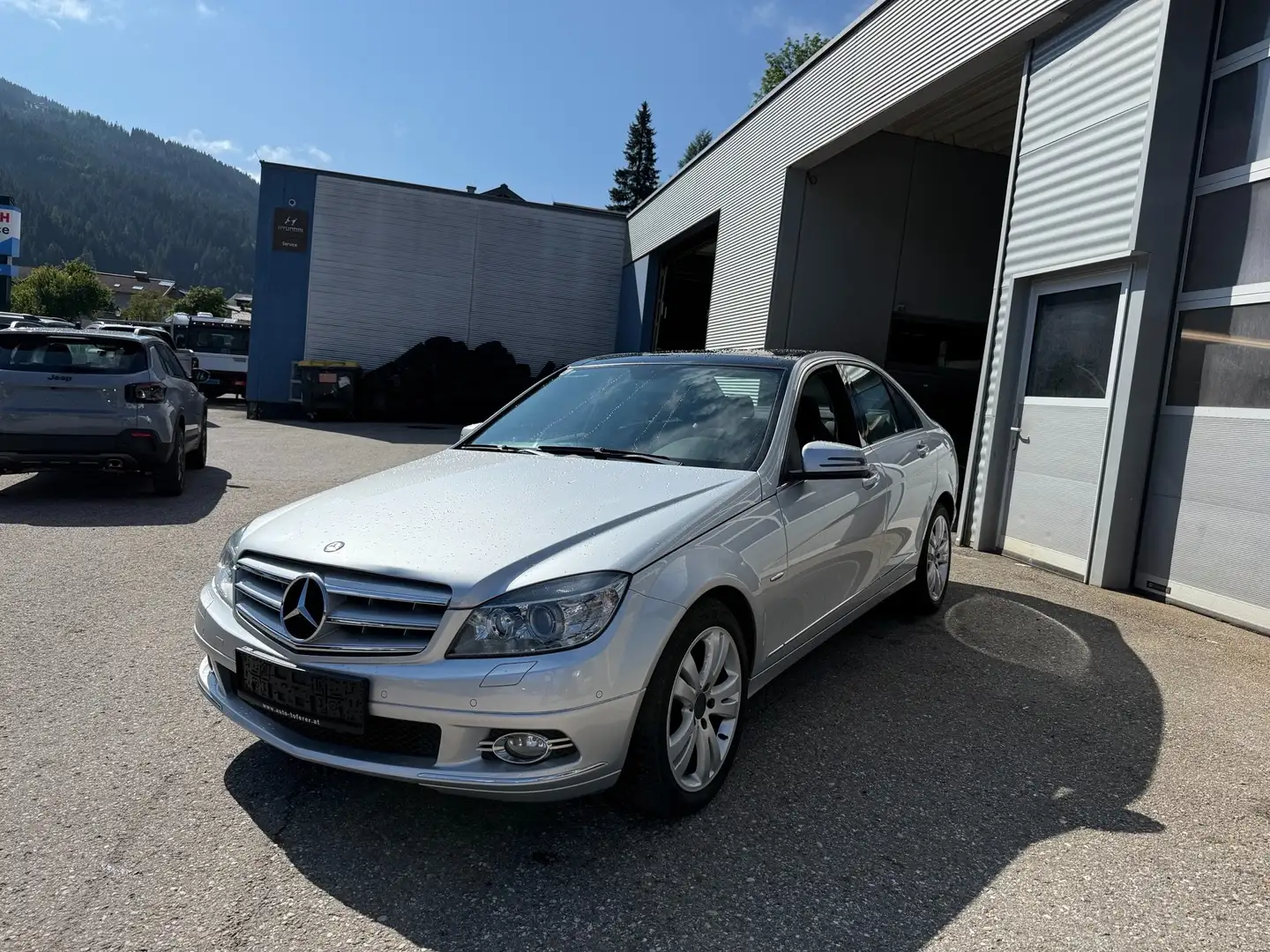 Mercedes-Benz C 230 Avantgarde Aut. Silber - 2