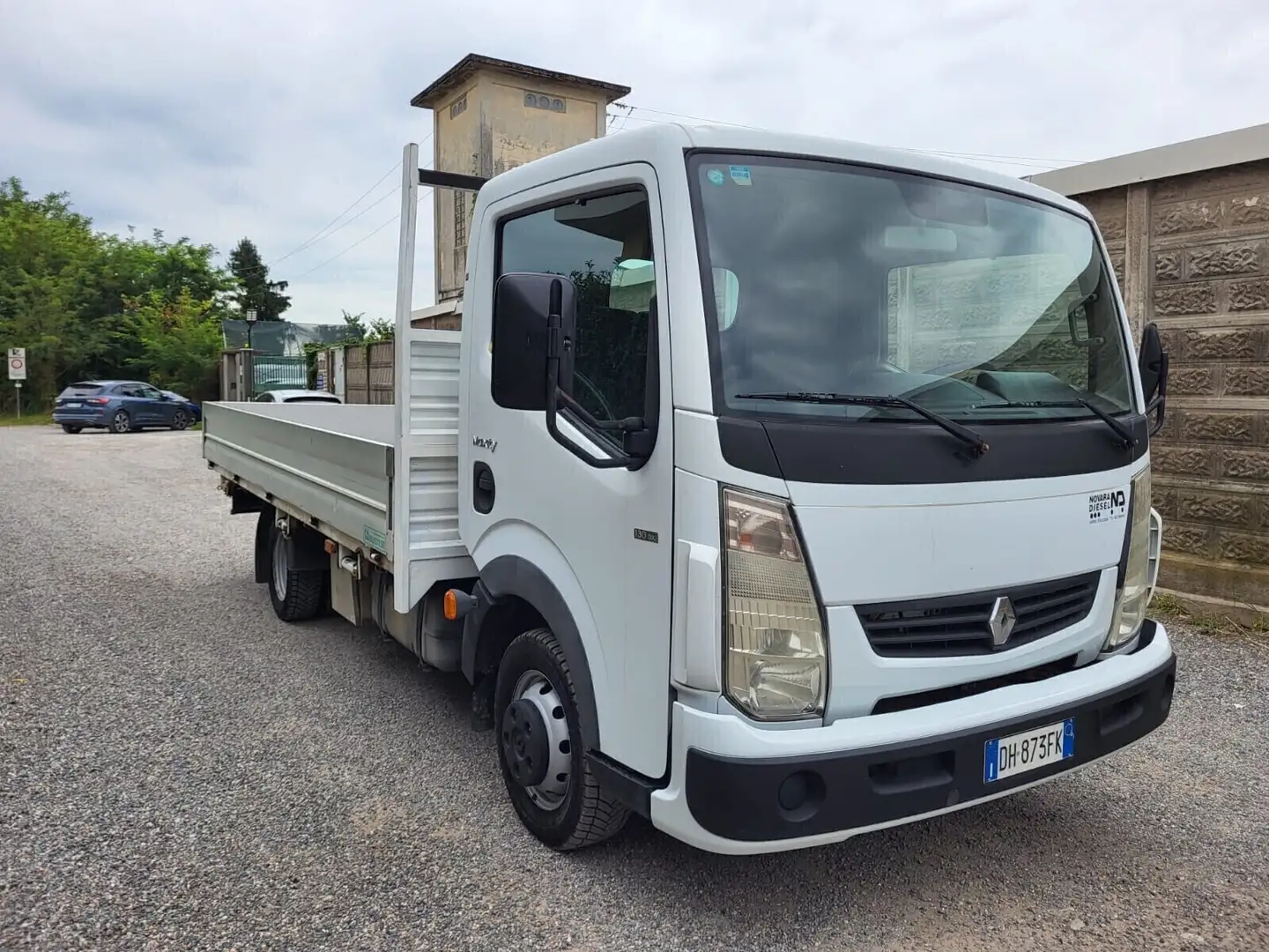 Nissan Cabstar Cabstar 35.13 2.5 TDI 130CV PL-RG Cabinato Comfort Blanc - 2