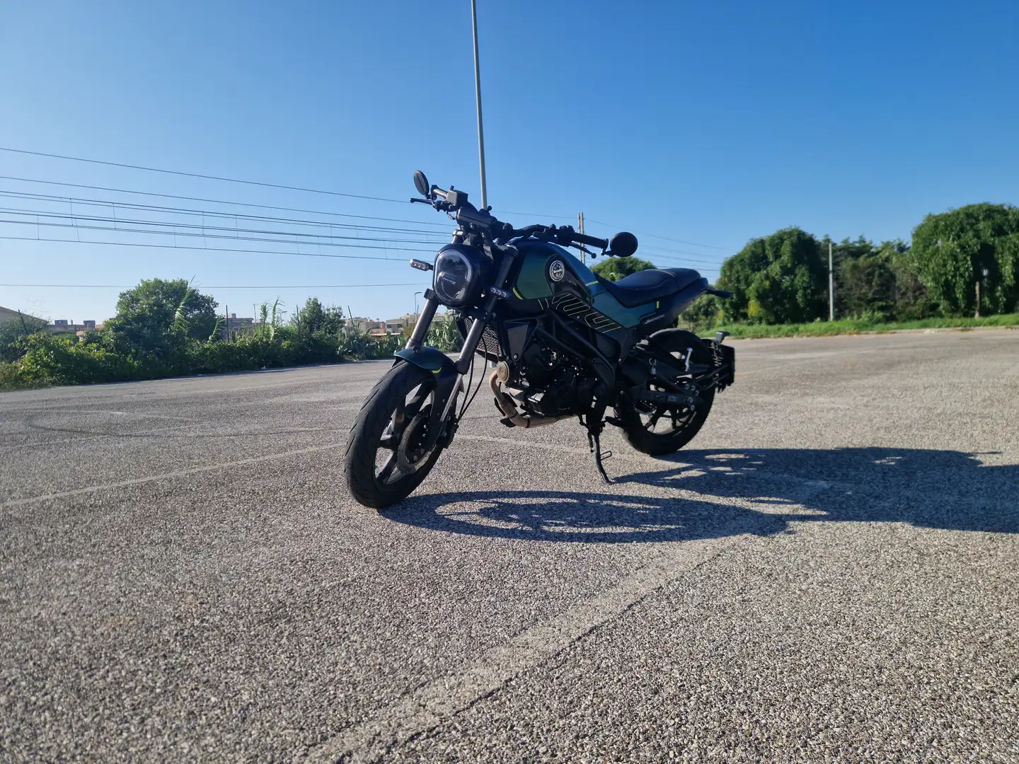 Benelli Leoncino 125 Verde - 2