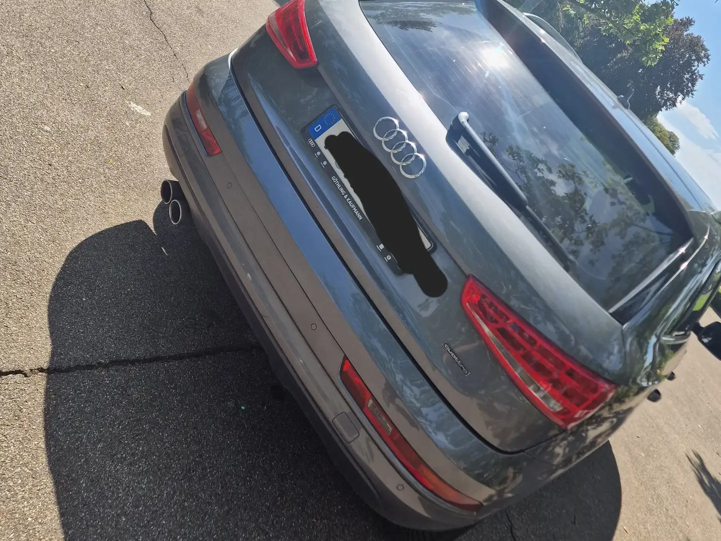 Audi Q3 Q3 2.0 TDI quattro S tronic design Grau - 2