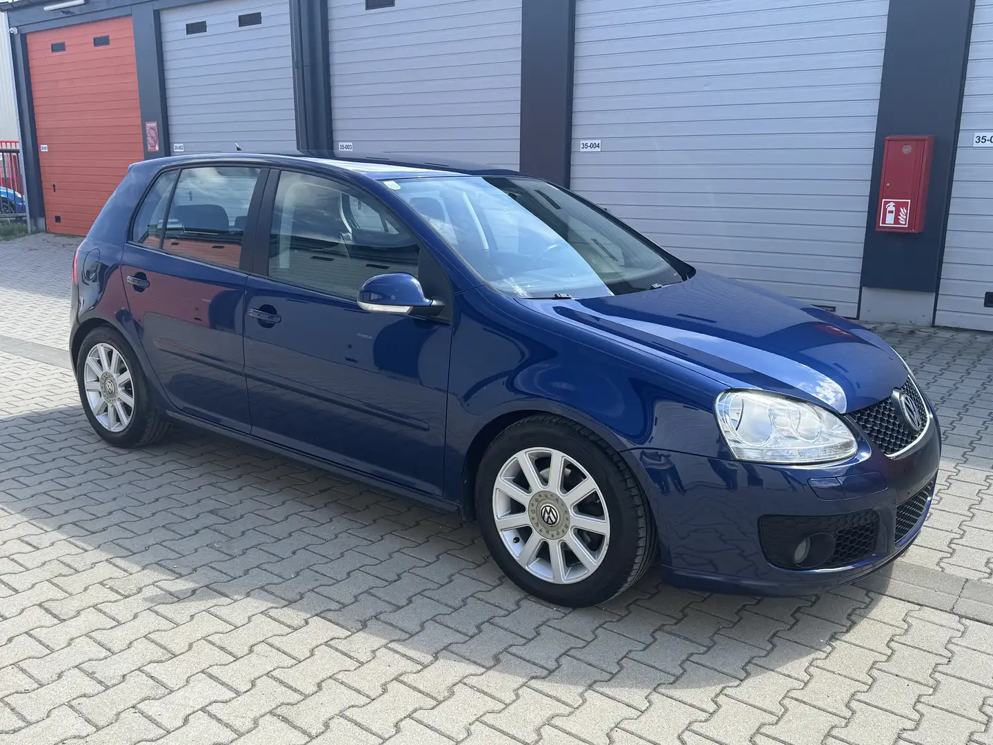 Volkswagen Golf Tour Blau - 2