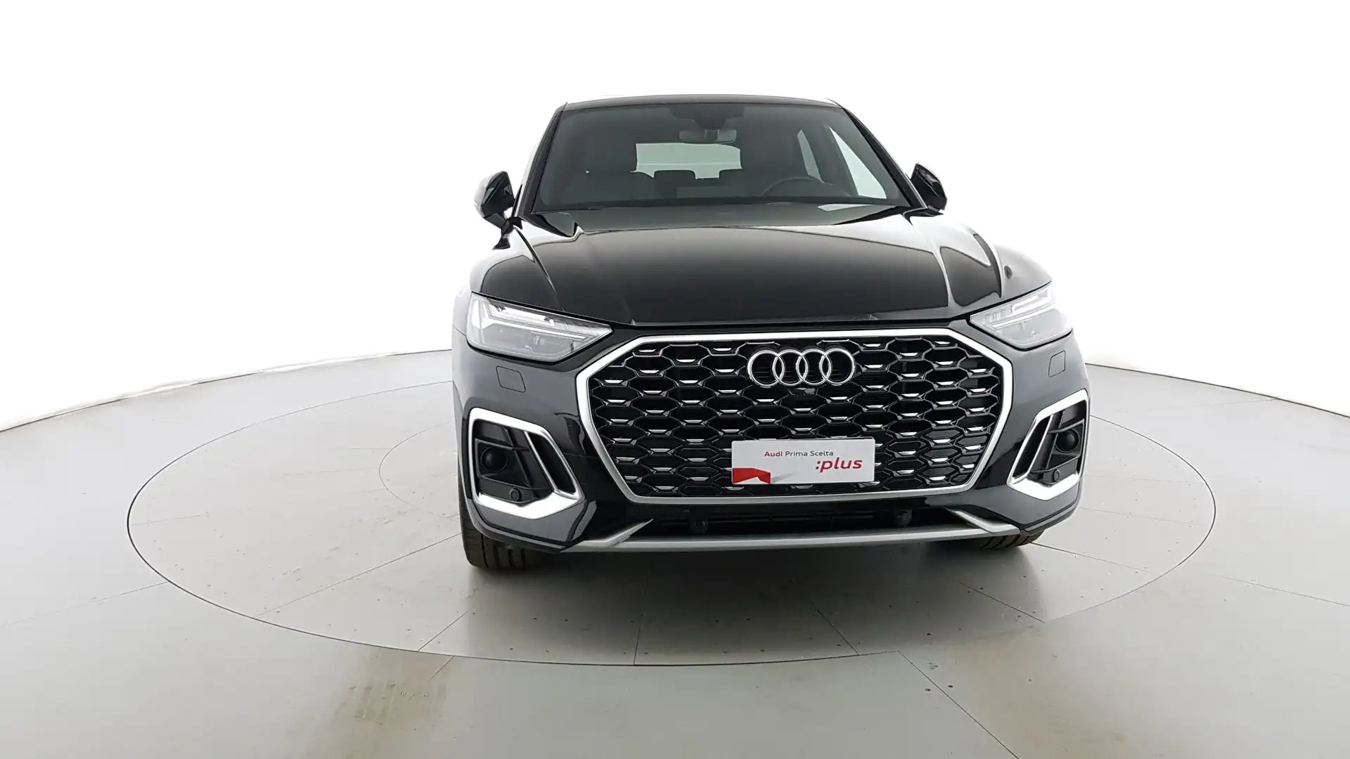 Audi Q5 Sportback 55 2.0 tfsi e S line Plus quattro s-tron Schwarz - 2