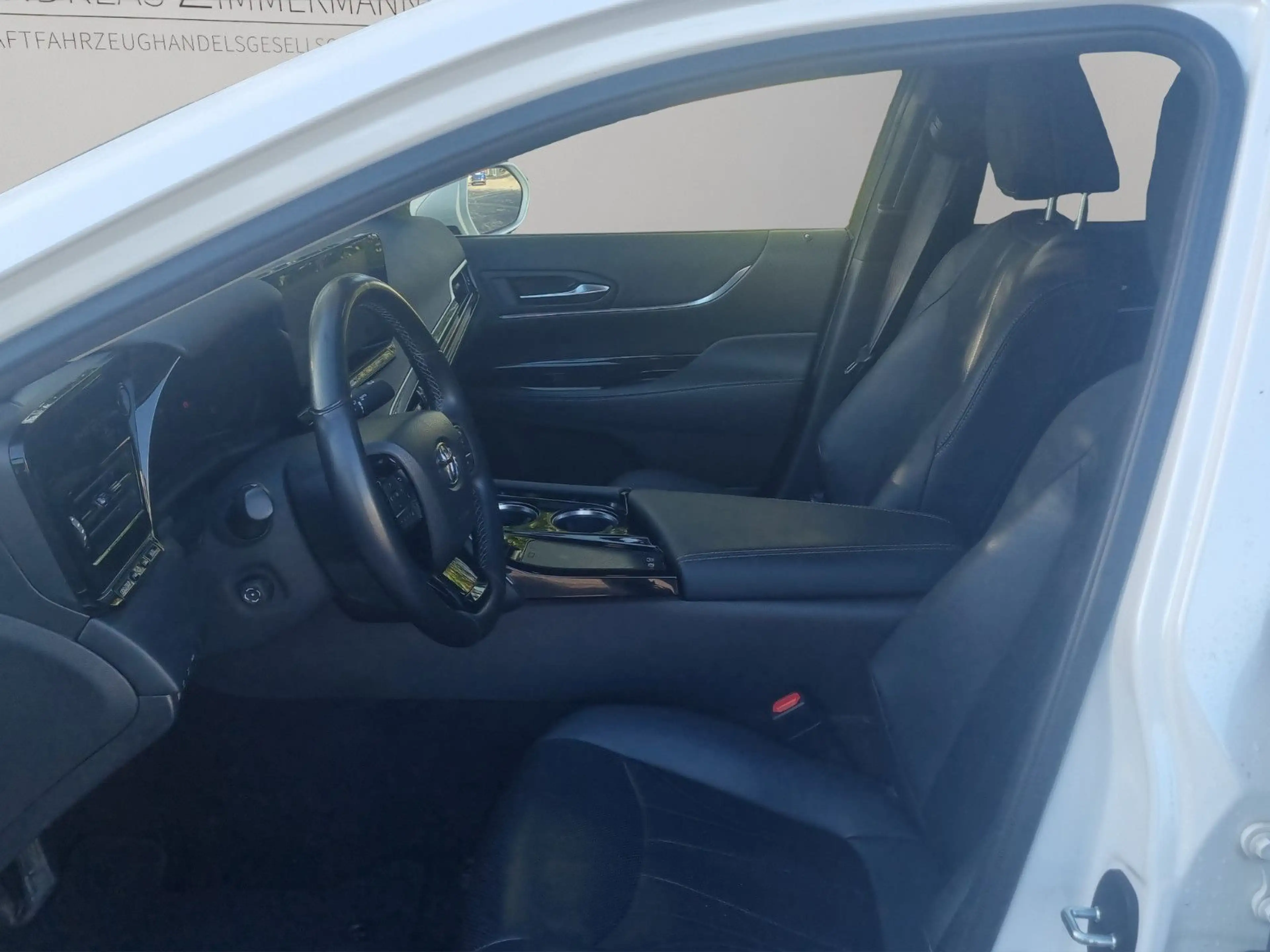 Toyota Mirai Advanced — photo 9
