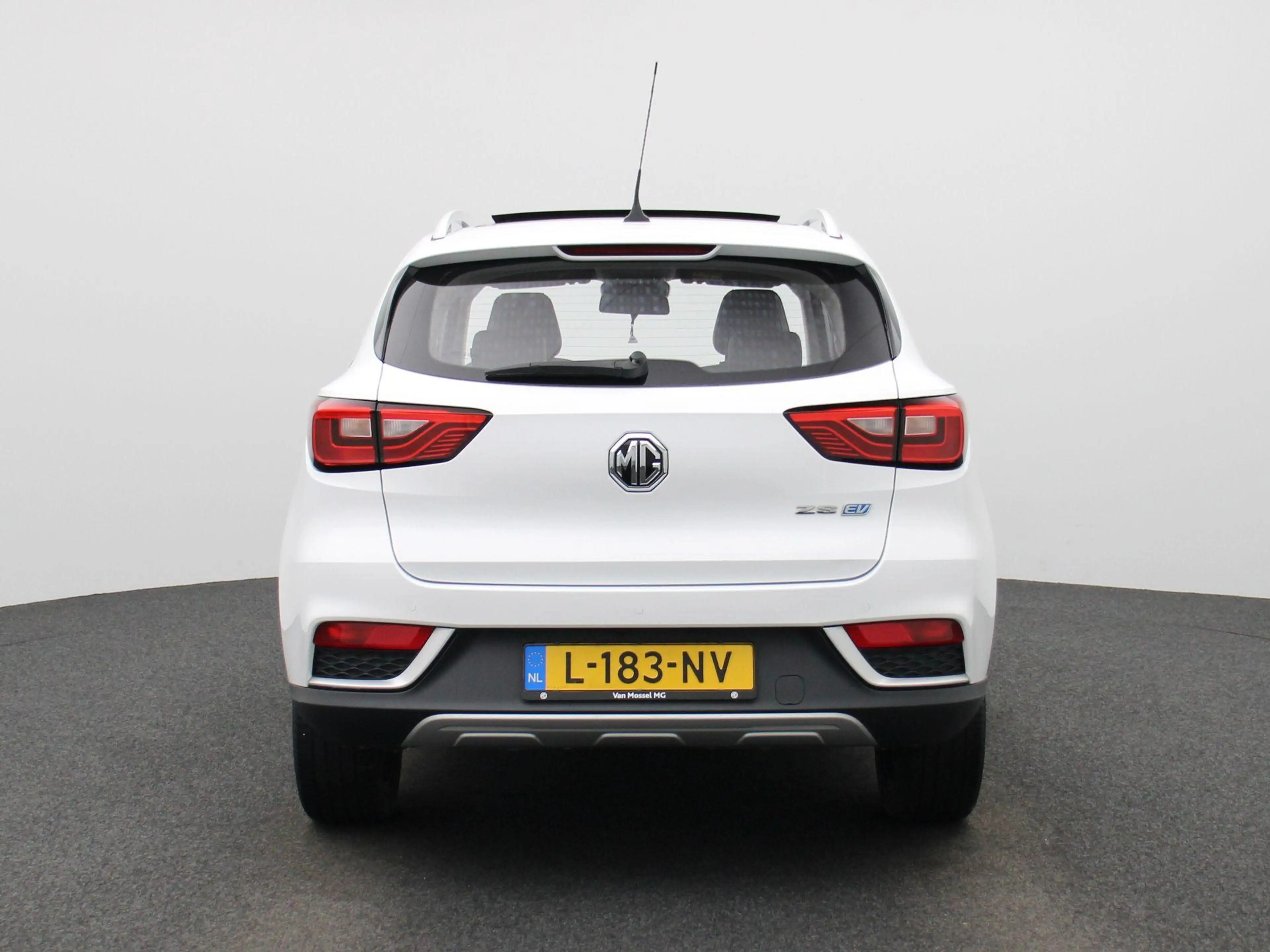 MG ZS EV Luxury 45 kWh | Apple Carplay/Android Auto | Pa — photo 5