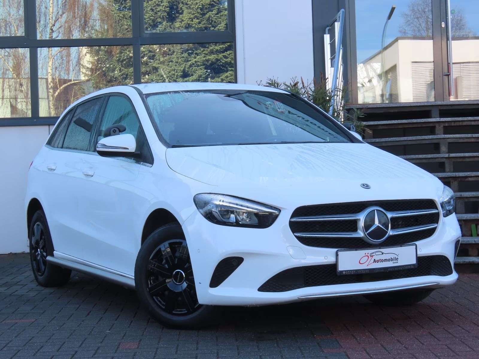 Second hand Mercedes Benz B-Class 200