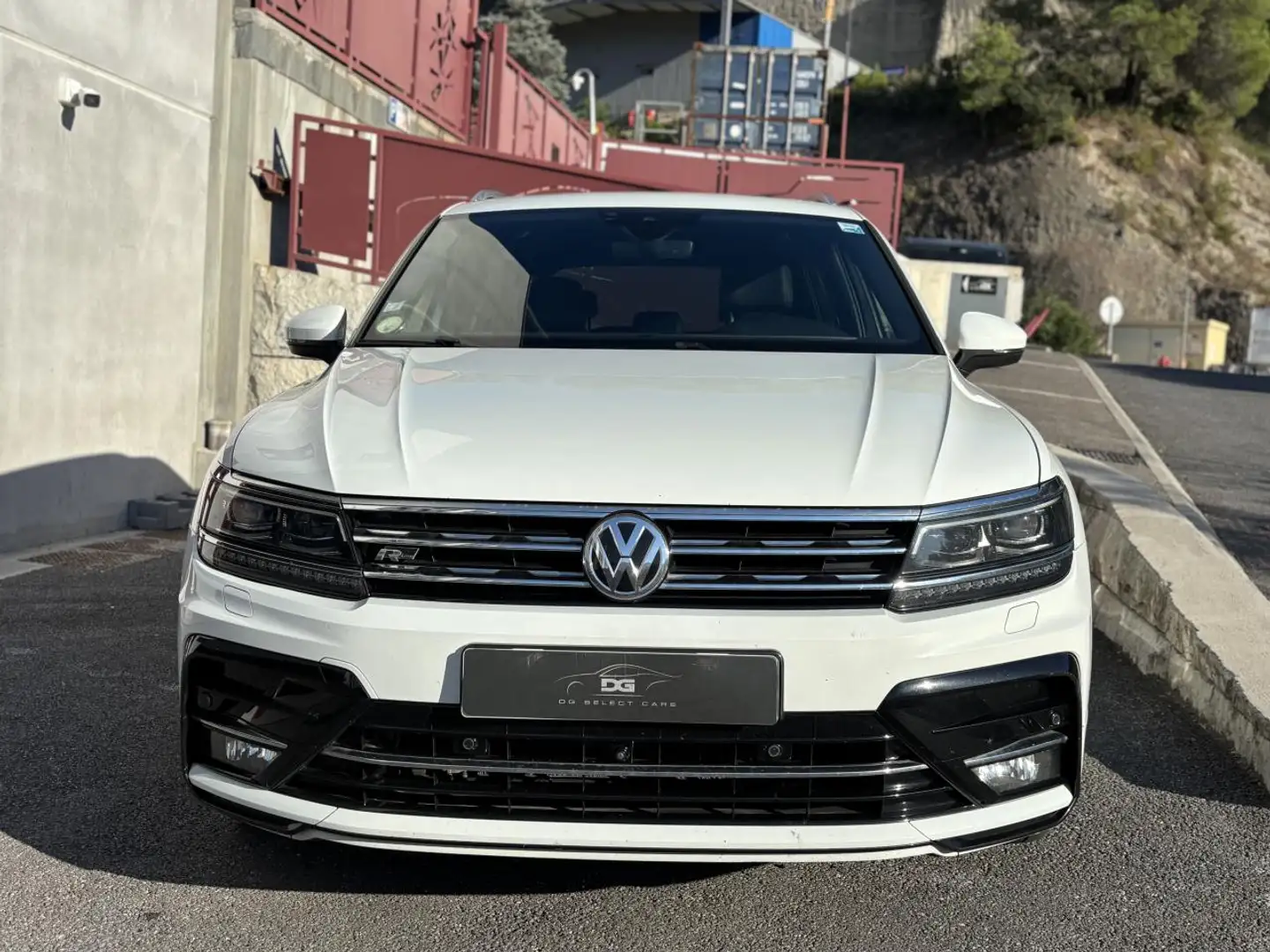 Volkswagen Tiguan Tiguan 2.0 16V TDI BlueMotion - 150 - BV DSG 7 CARAT EDITION ET PACK R-Line Blanc - 2
