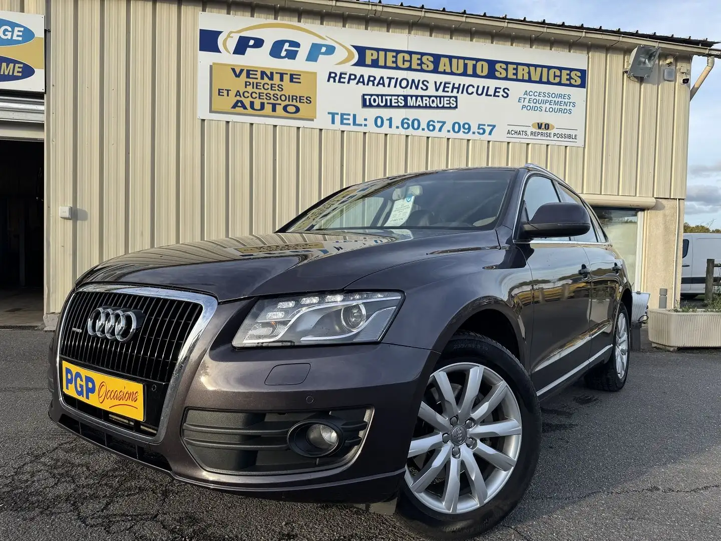 Audi Q5 3.0 V6 TDI 240CH FAP AMBITION LUXE QUATTRO S TRONIC 7 Gris - 1