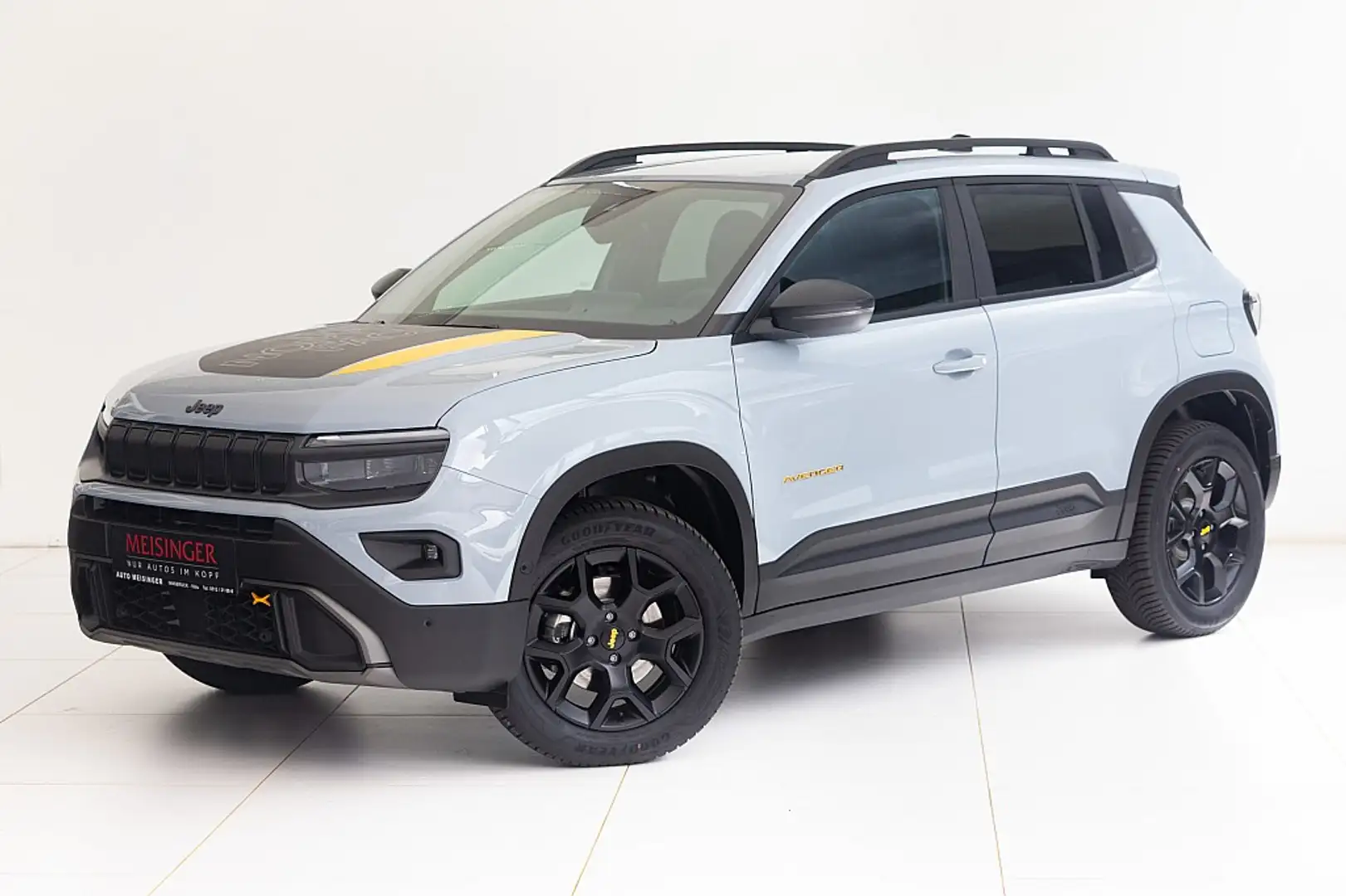 Jeep Avenger 1.2 T3 e-Hybrid 4xe The North Face e-DCT6 Grau - 1