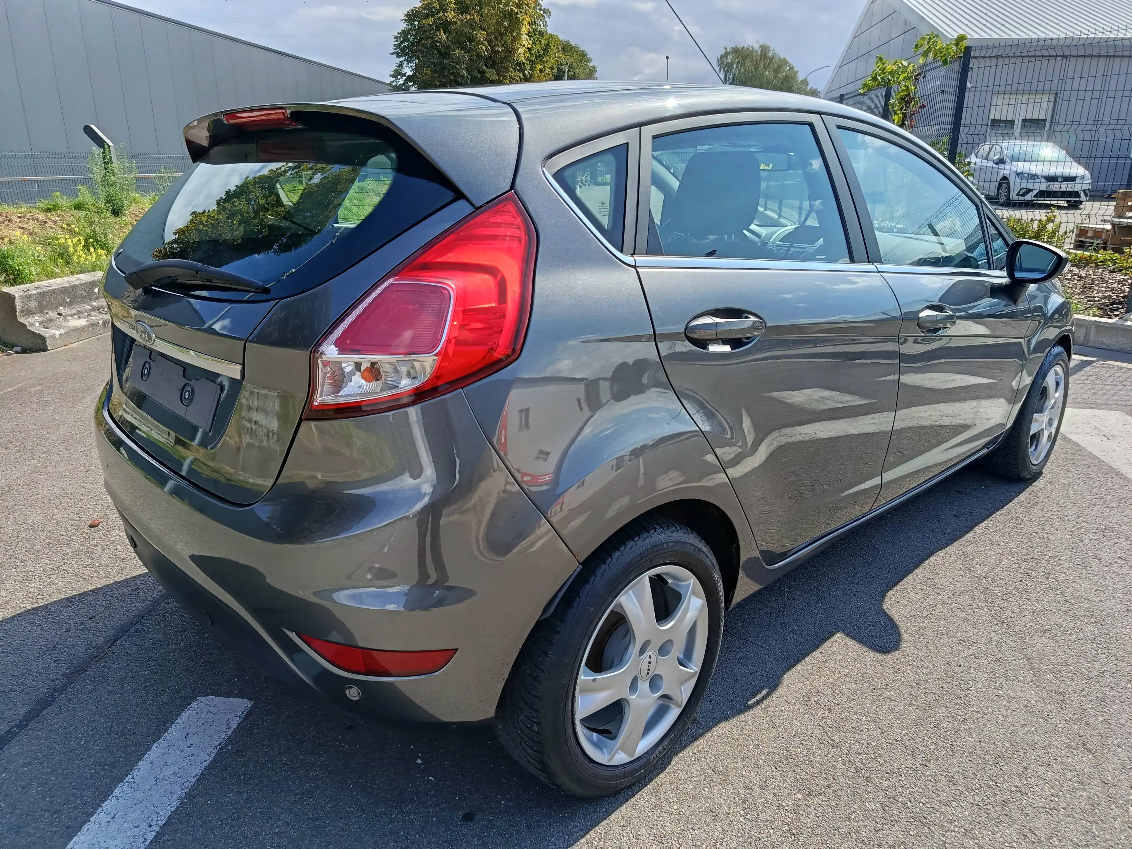 Ford Fiesta Fiesta 1.5 TDCi Titanium ECOnetic S/S — photo 3
