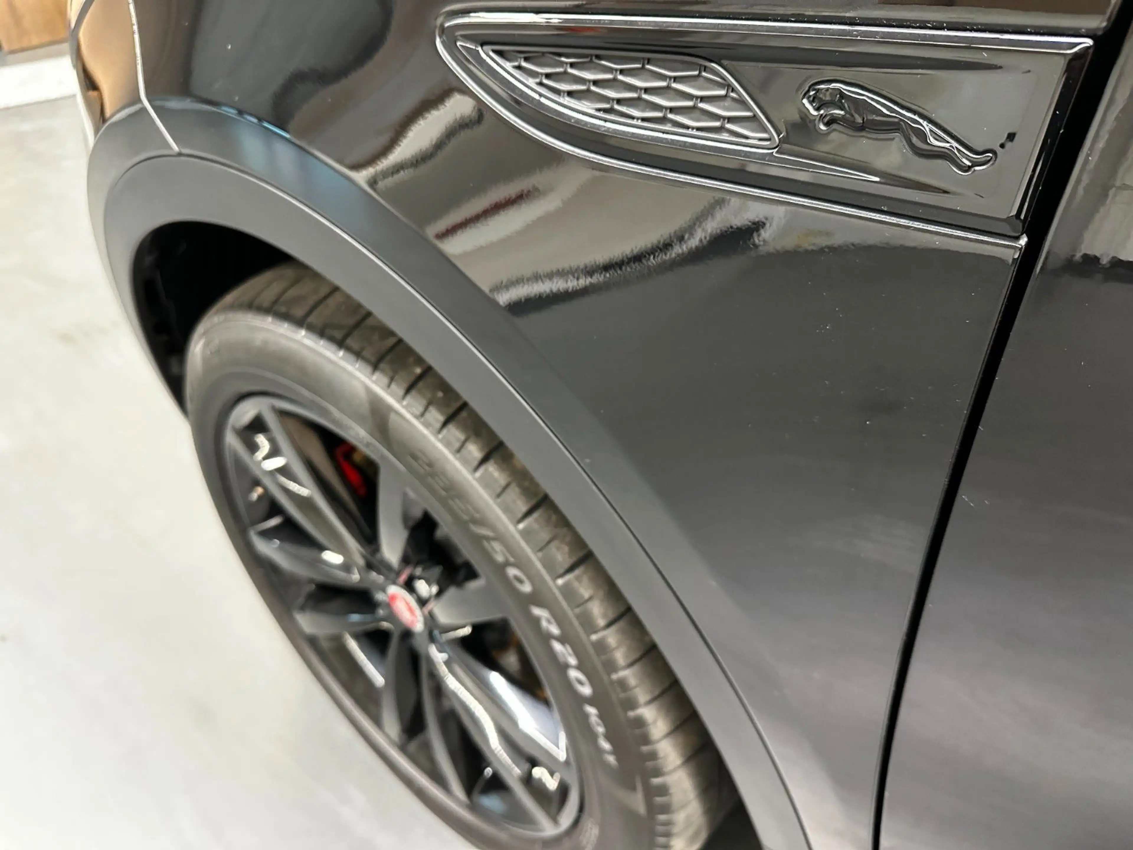 Jaguar E-Pace E-PACE P300e R-Dynamic S AWD *1.HAND*MEMORY*SHZ* — photo 3