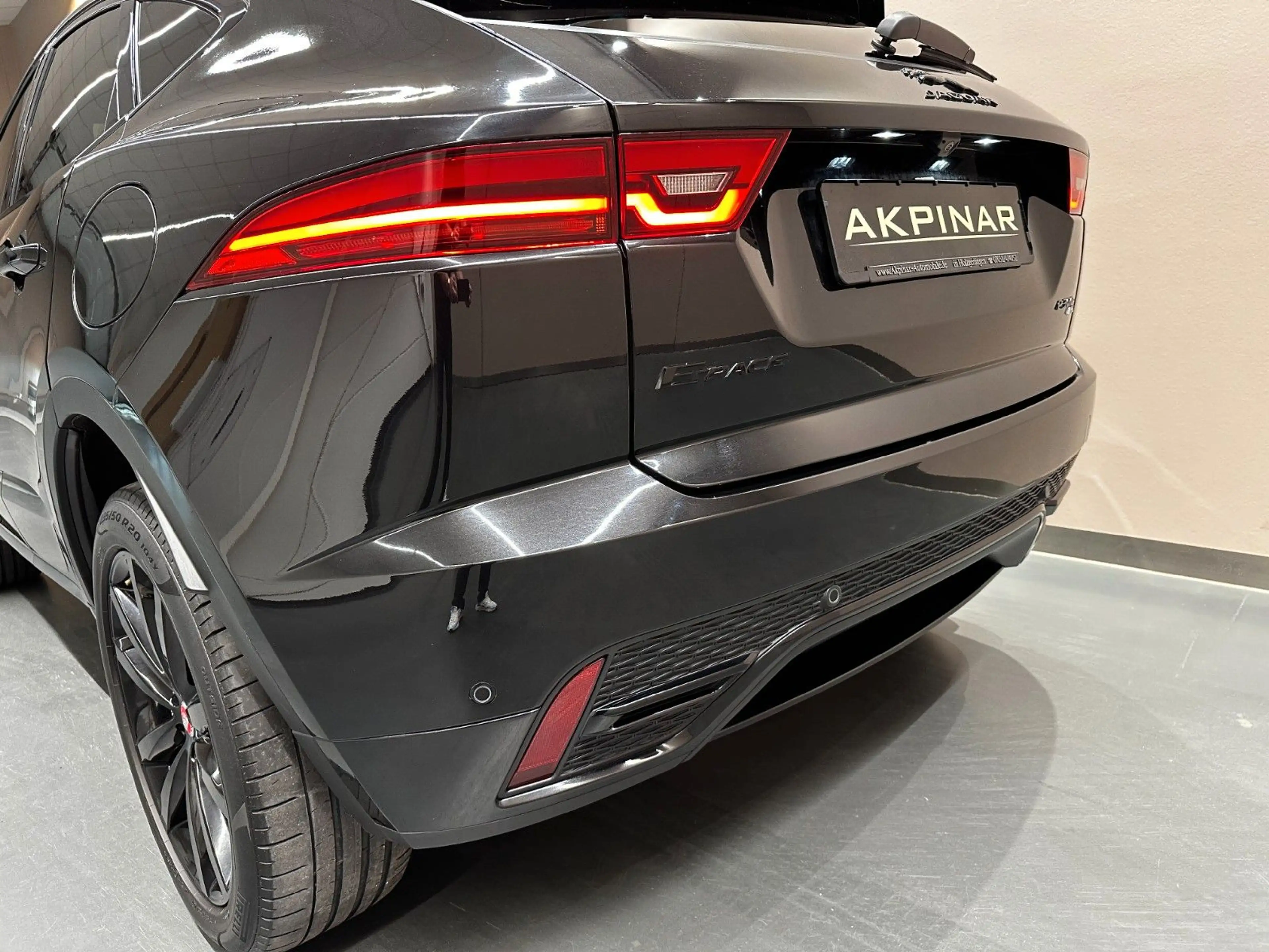 Jaguar E-Pace E-PACE P300e R-Dynamic S AWD *1.HAND*MEMORY*SHZ* — photo 5