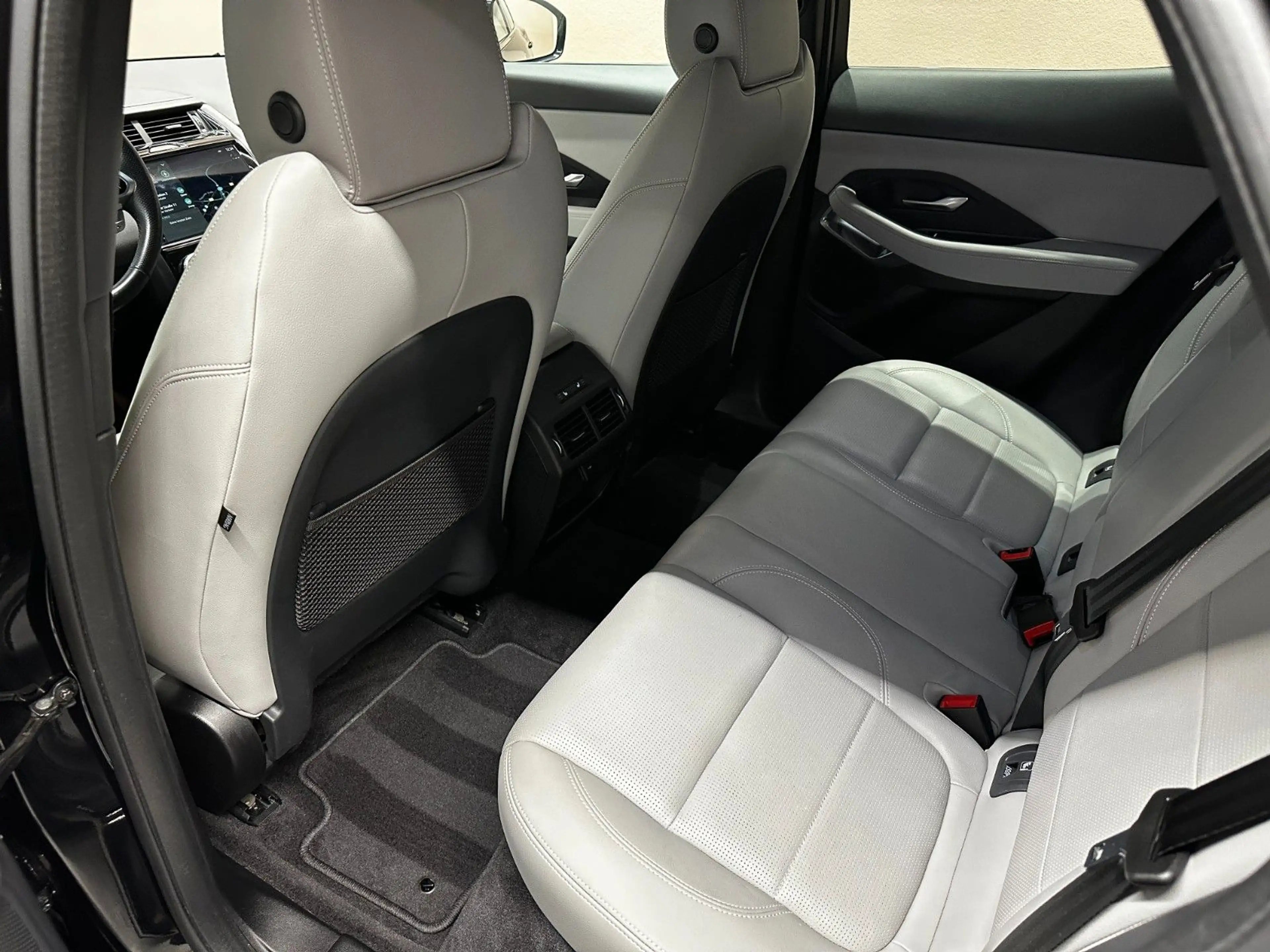 Jaguar E-Pace E-PACE P300e R-Dynamic S AWD *1.HAND*MEMORY*SHZ* — photo 12