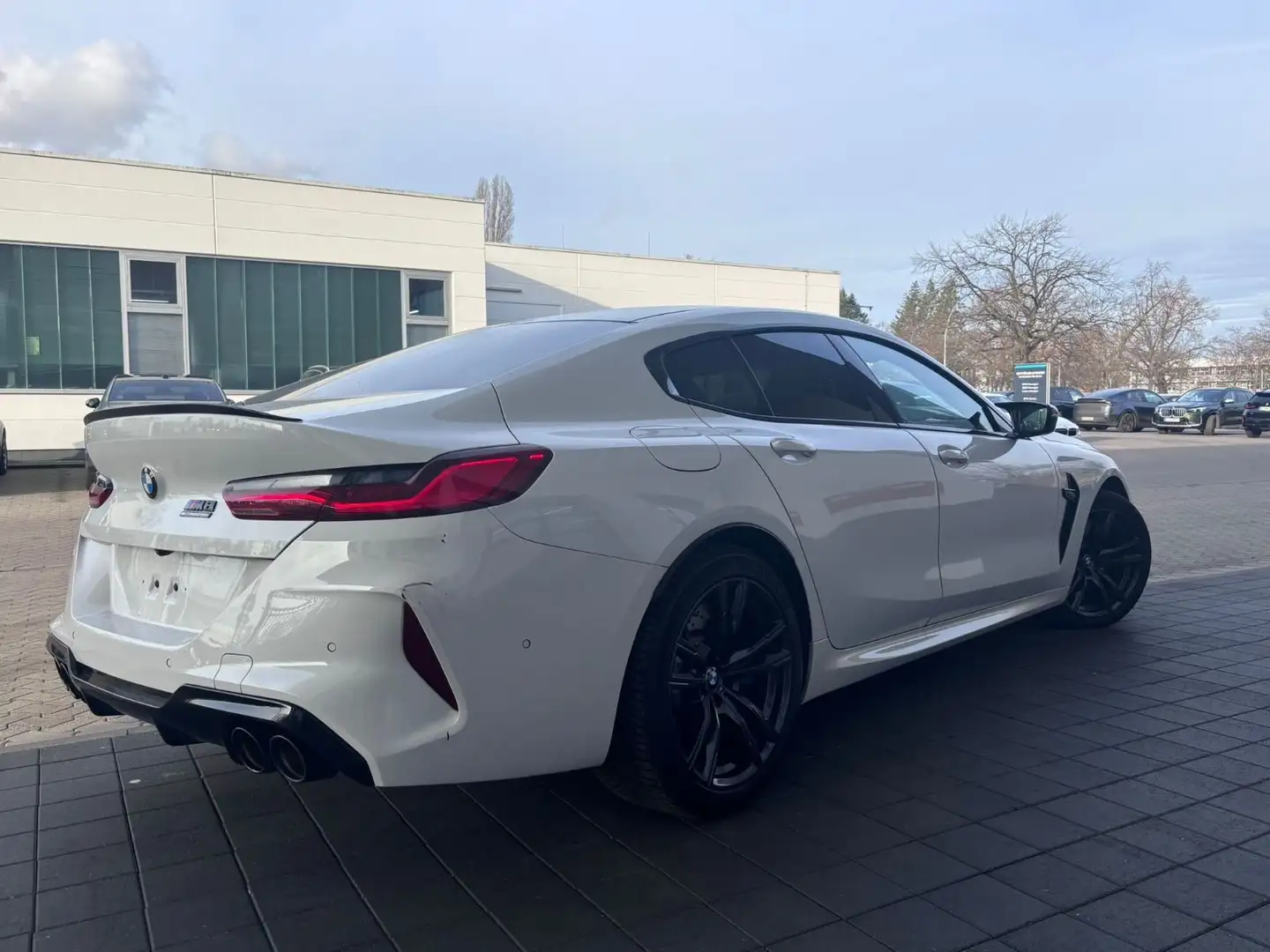 BMW M8 Gran Coupe Competition Sitzbelüft.- Merino Weiß - 2