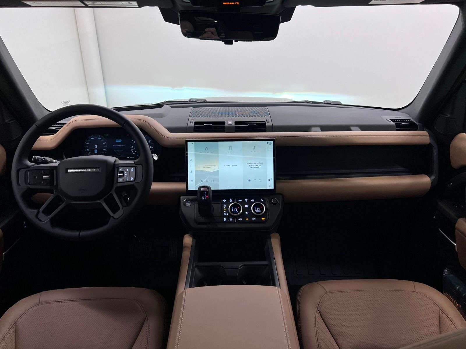 2026 Land Rover Defender 110 P500 V8 X-DYNAMIC SE thumb 35