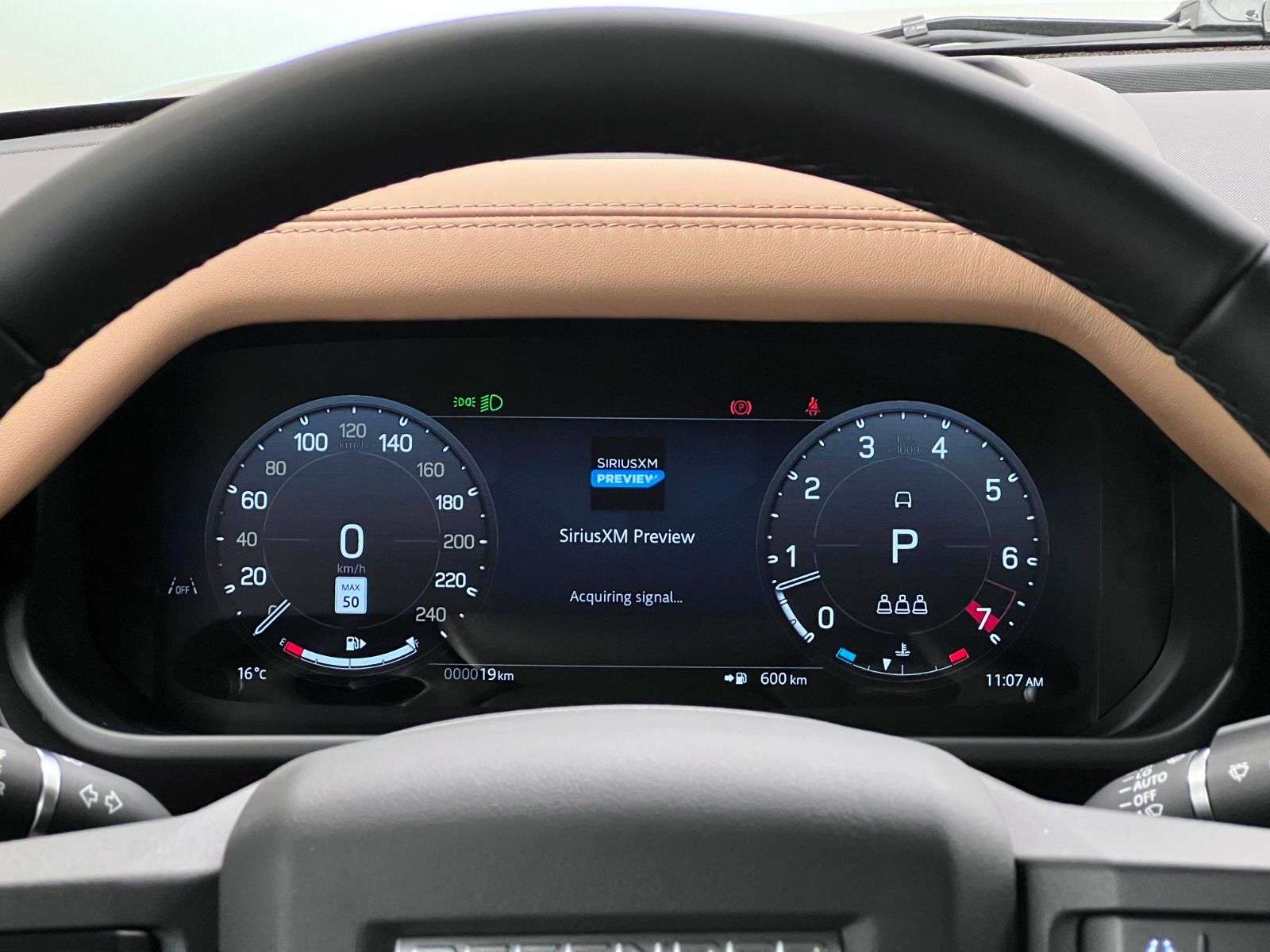 2026 Land Rover Defender 110 P500 V8 X-DYNAMIC SE thumb 15