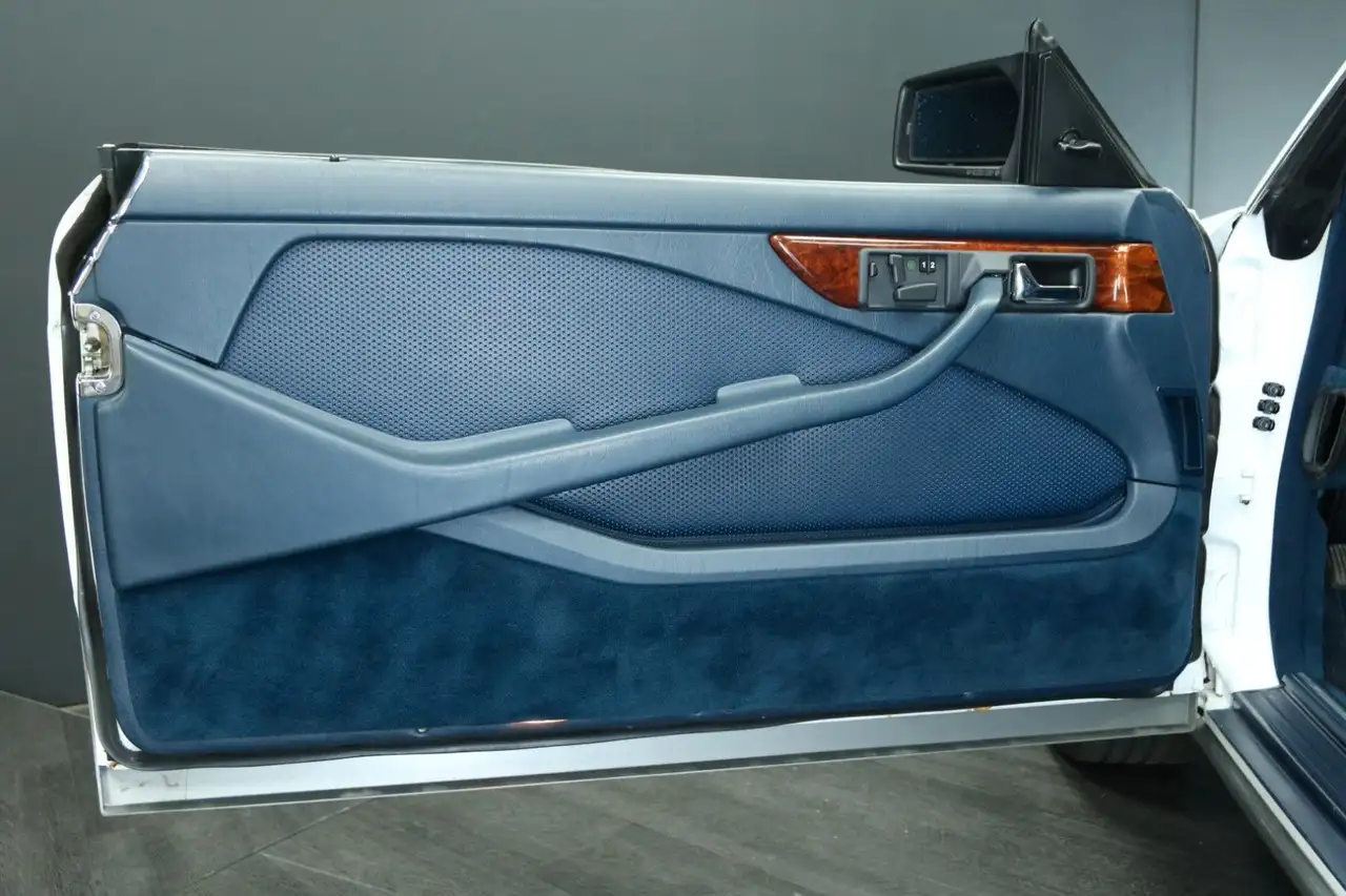 Mercedes-Benz 560 SEC, foto 9
