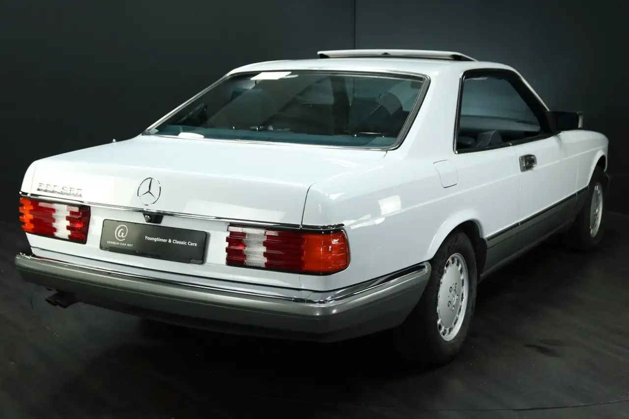 Mercedes-Benz 560 SEC, foto 2