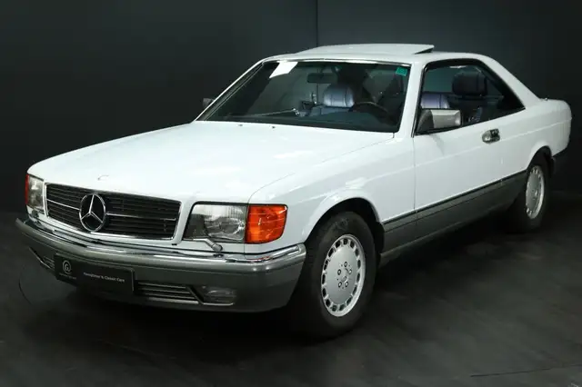 Mercedes-Benz 560 SEC
