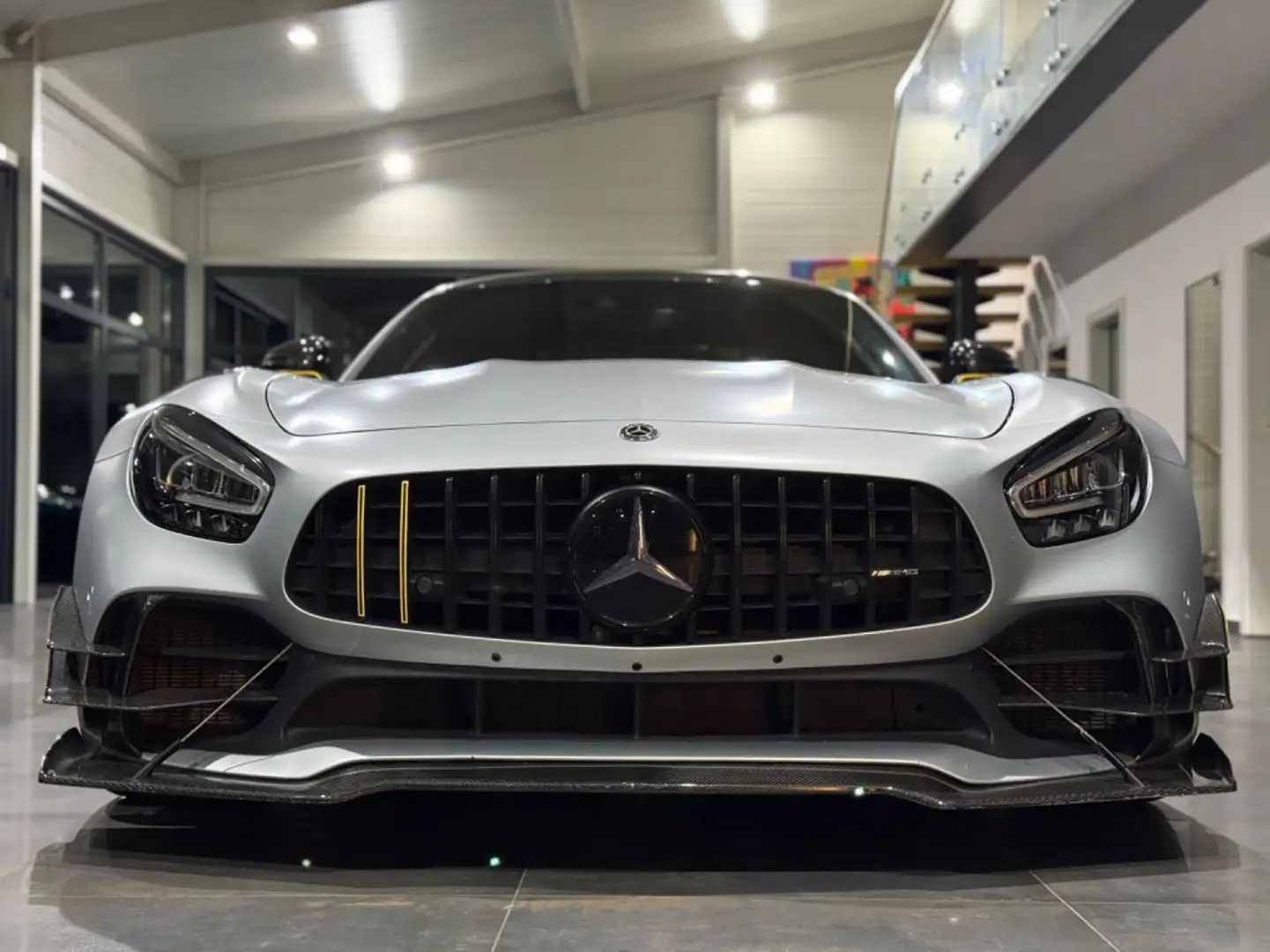 Mercedes-Benz AMG GT AMG GTR Coupe/TIKT Performance/Carbon/MB-100/19% Stříbrná - 2