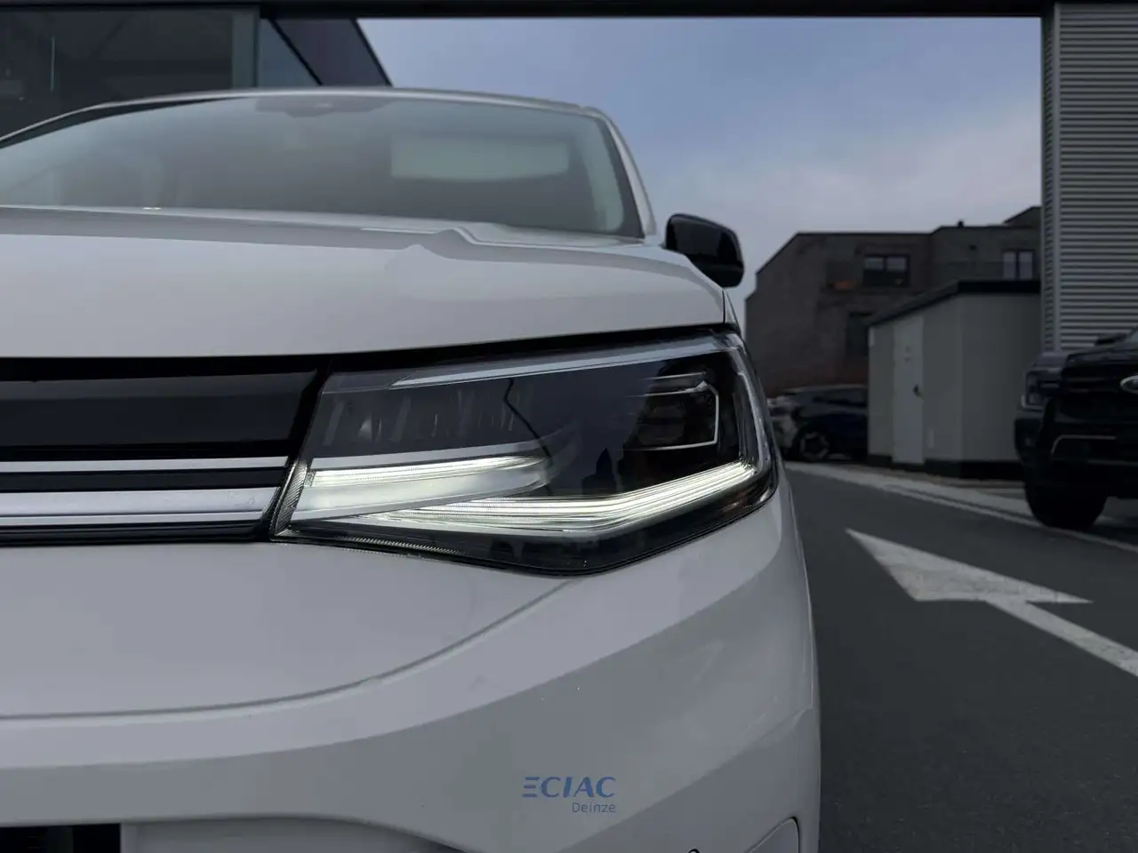 Volkswagen Caddy PHEV Maxi Style 7plaats DSG 11497KM Garantie, миниатюра 9