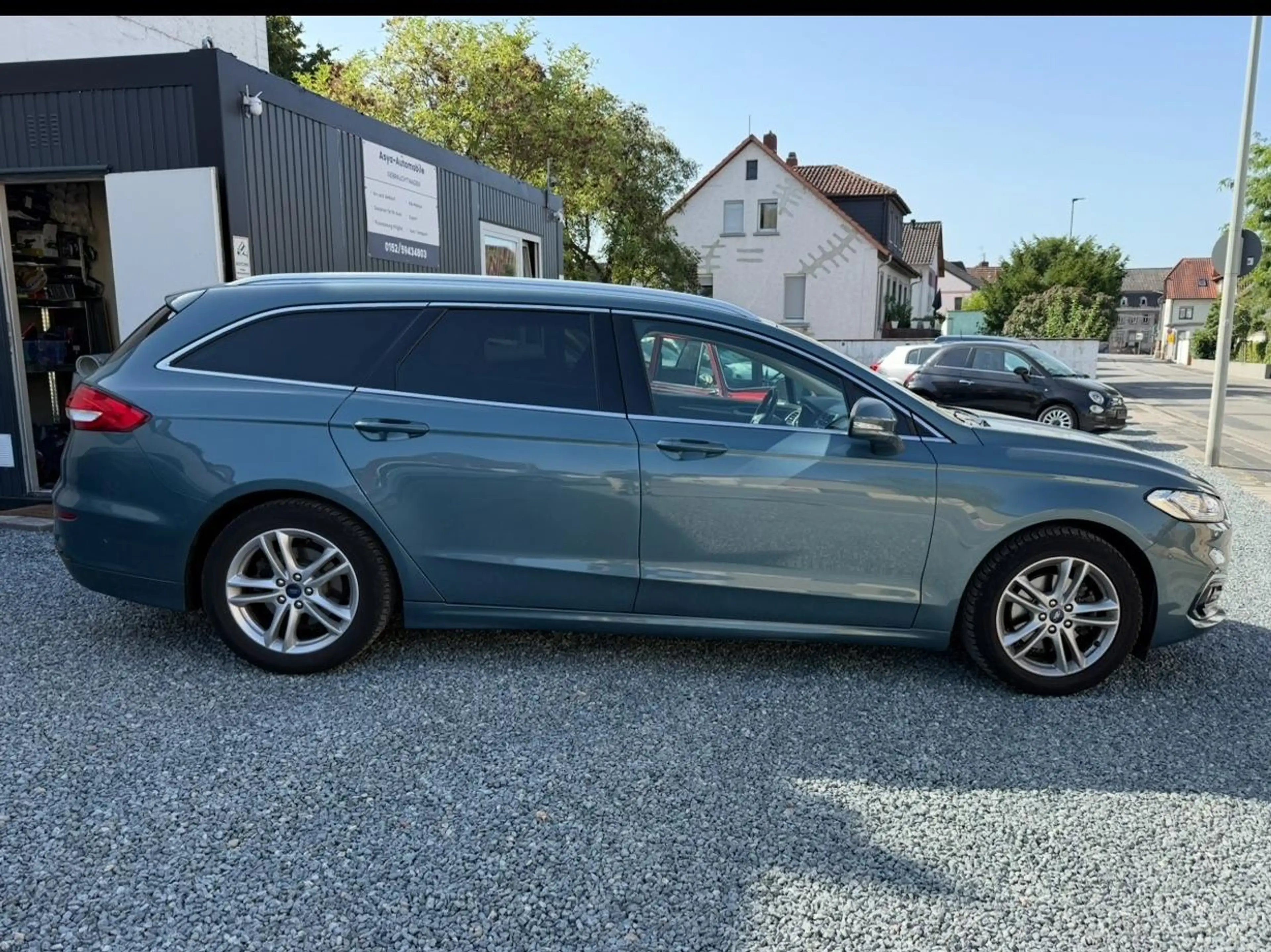 Ford Mondeo Titanium — photo 3