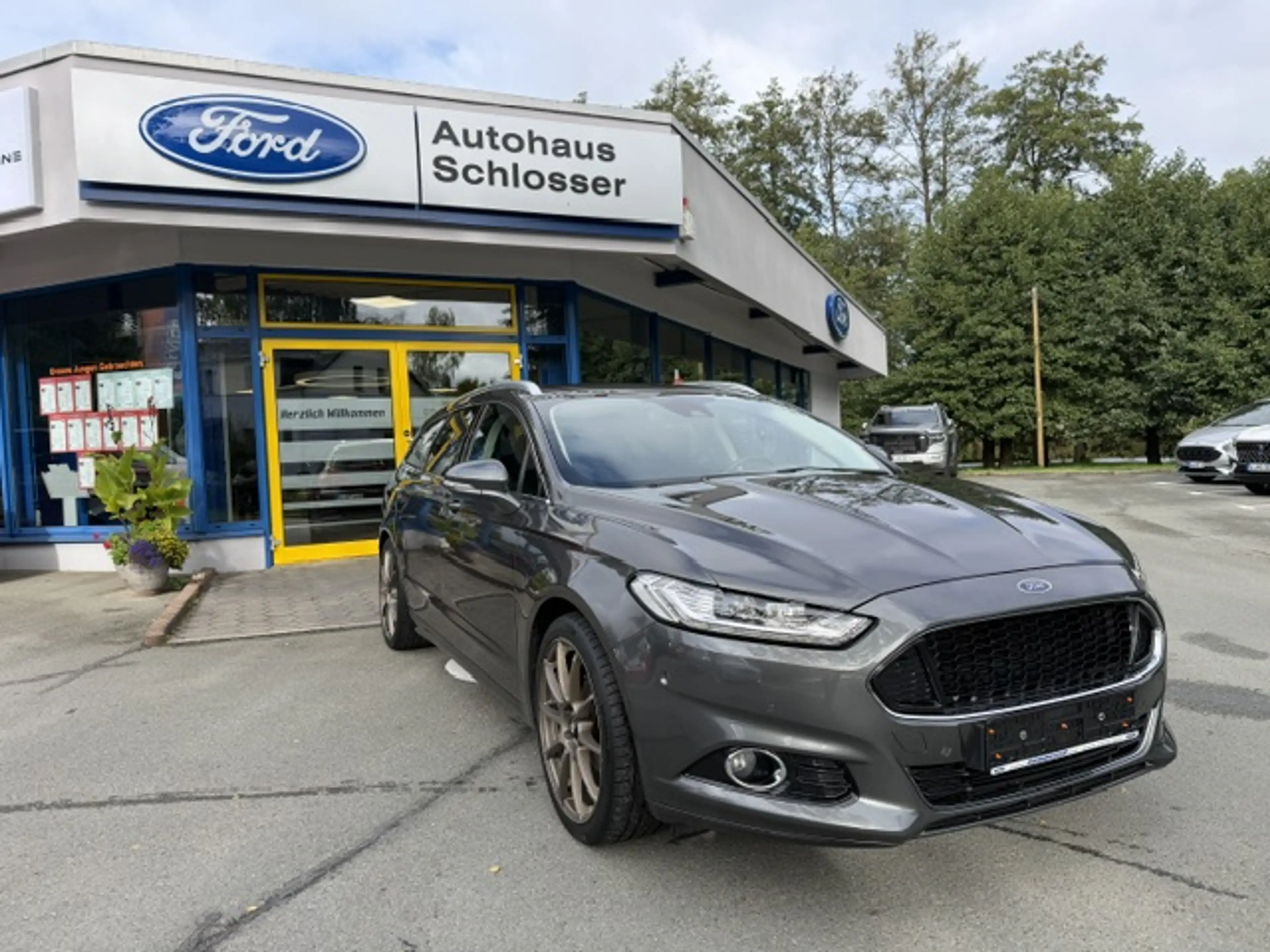 Ford Mondeo Titanium -