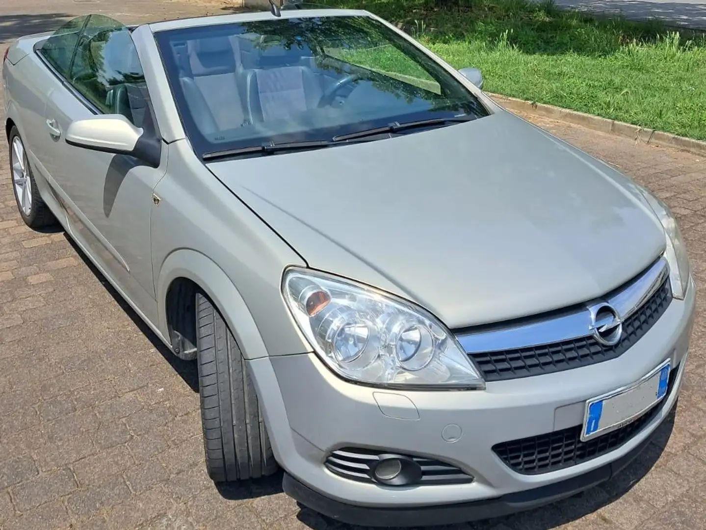 Opel Astra Astra III 2004 Twintop Twintop 1.6 Cosmo 115 cv Argento - 2