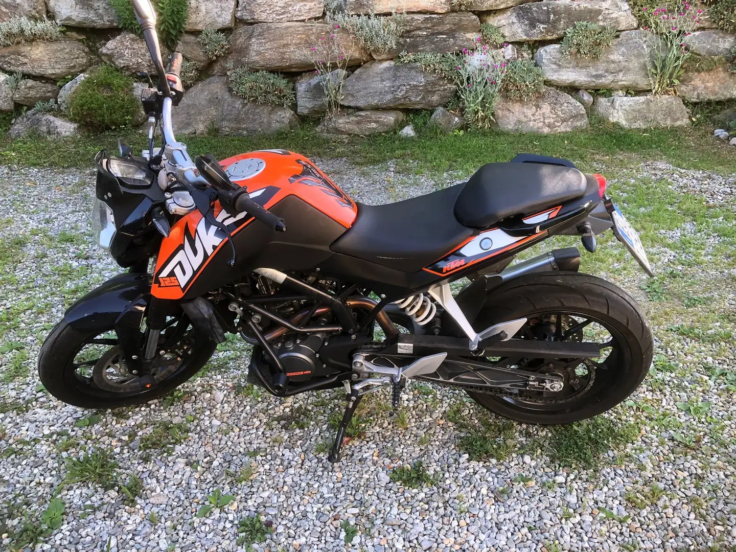 KTM 125 Duke Orange - 1