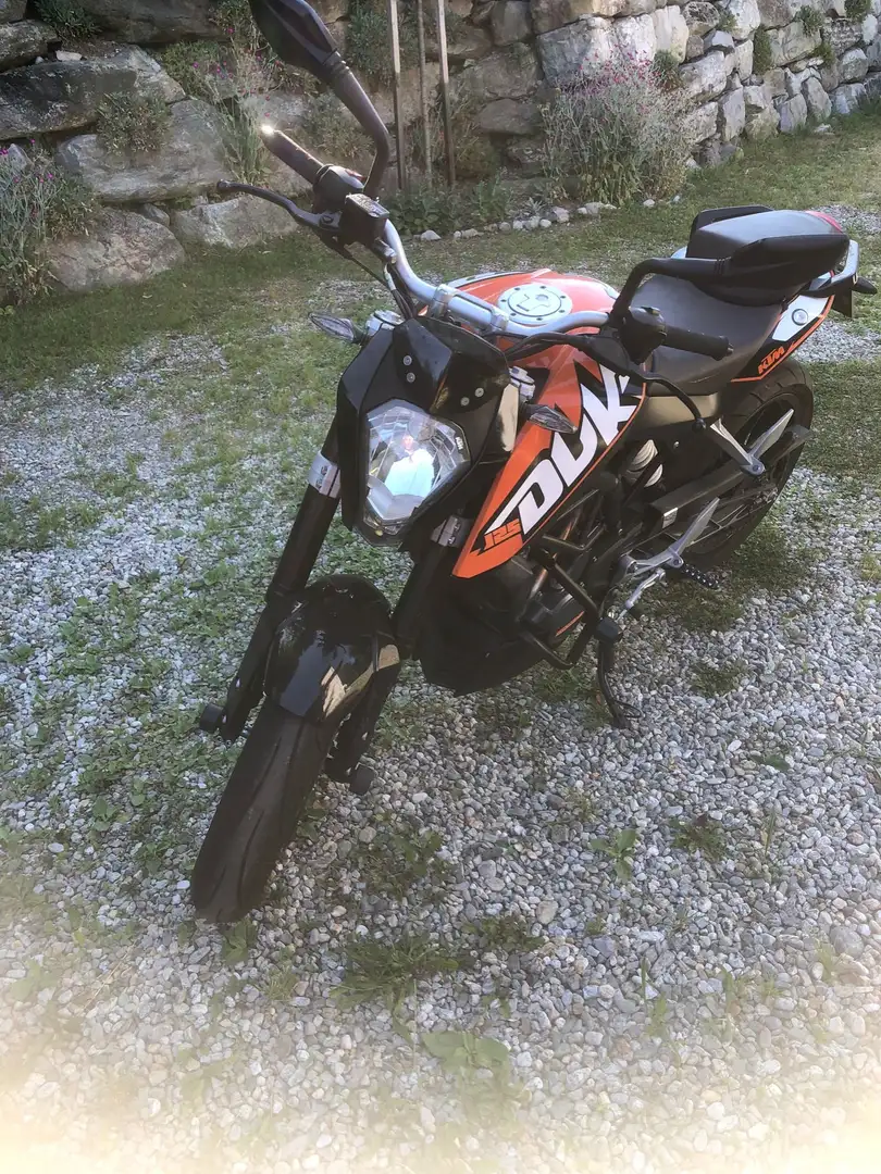 KTM 125 Duke Orange - 2
