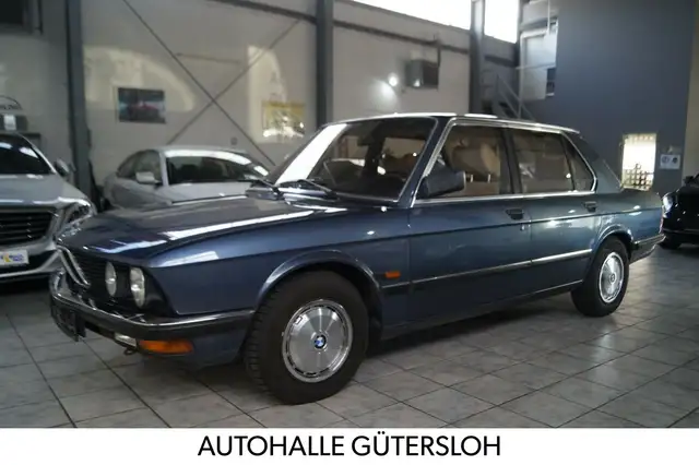 BMW 525 i*Orginalzustand*Aus 1.Hand*H-Zulassung*SD*