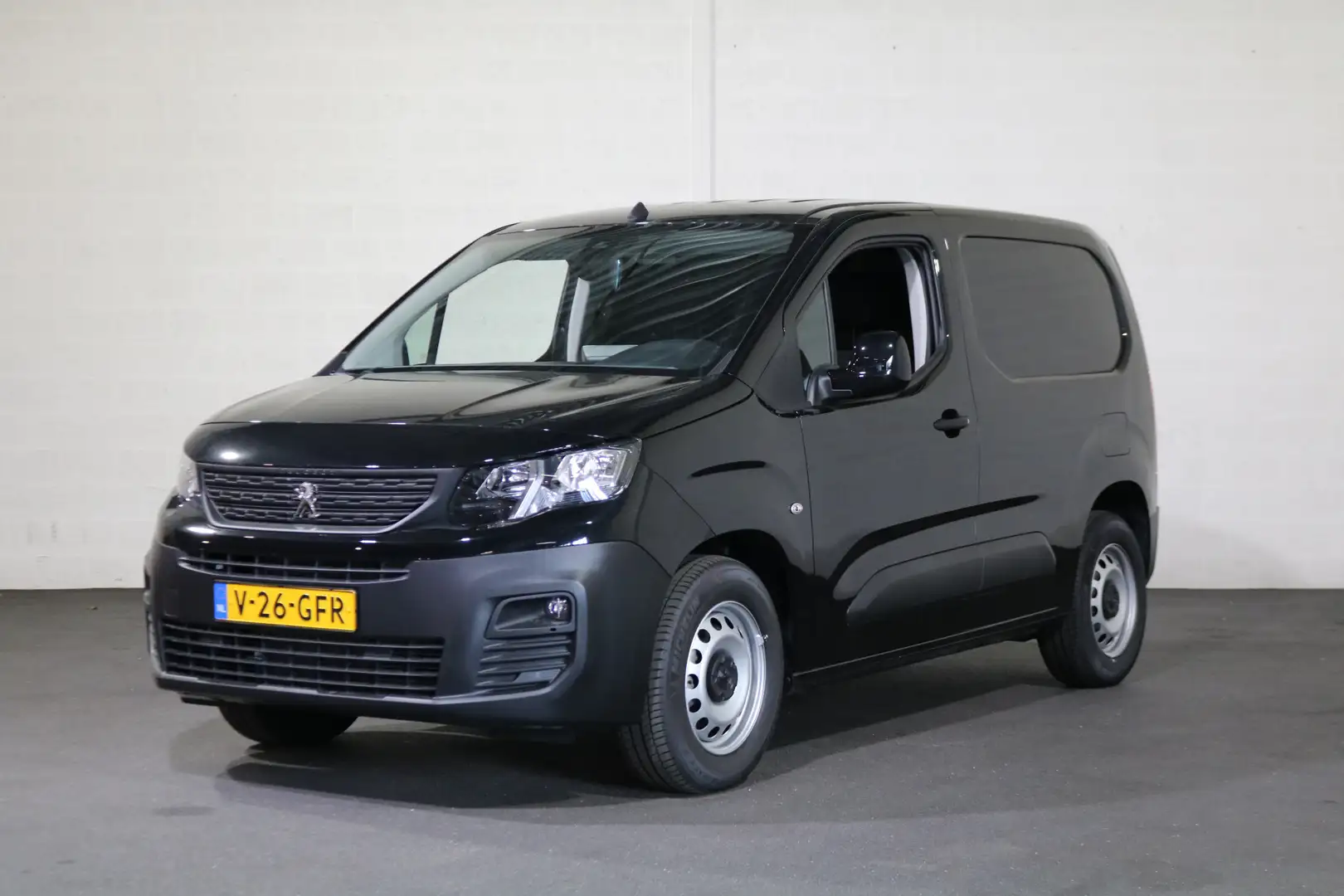 Peugeot Partner e-Partner 136 L1 50 kWh Airco Camera Zwart - 1