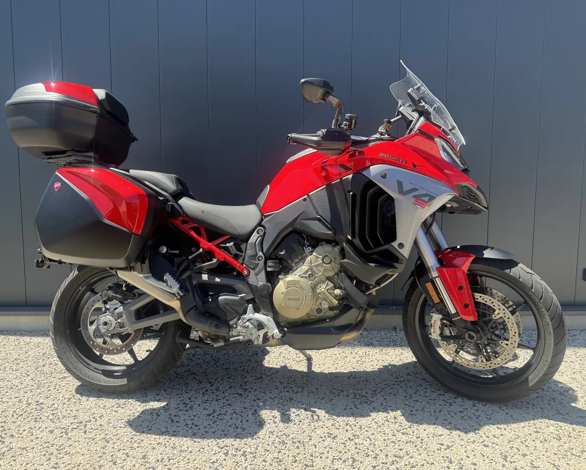 Ducati Multistrada V4 S