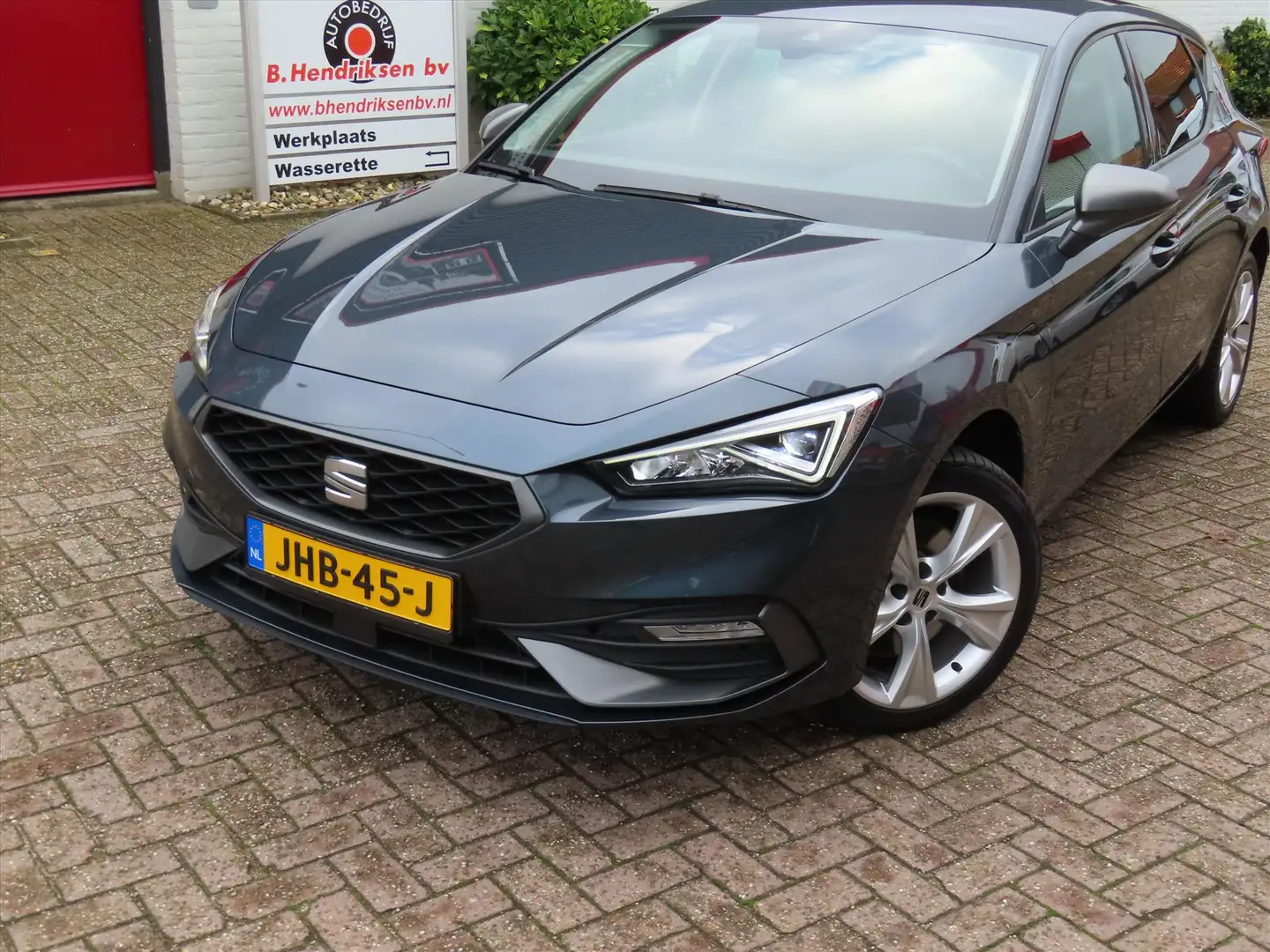SEAT Leon e-Hybrid 1.4 TSI PHEV 204pk DSG-6 FR Business Intense/ SOH Gris - 2