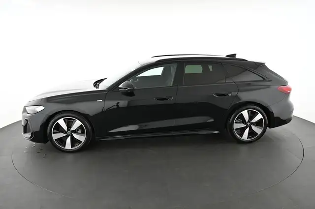 Audi A5 view 5