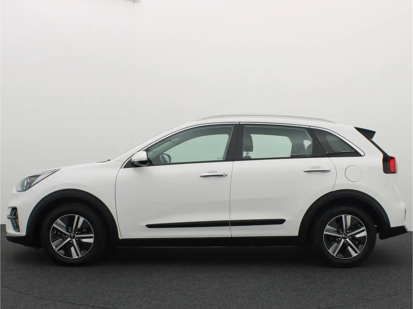 Kia Niro 1.6 GDi Hybrid DynamicLine CAMERA / ACC / CAMERA / Blanc - 2